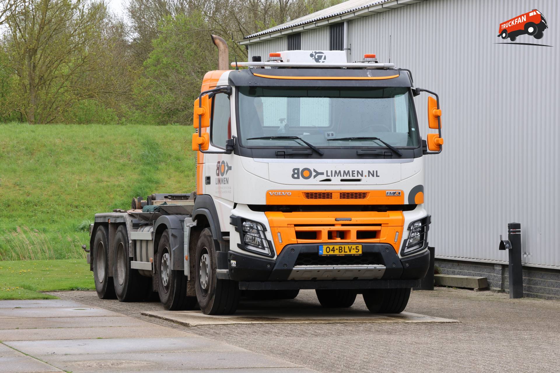 Volvo FMX 2nd Generation Truck