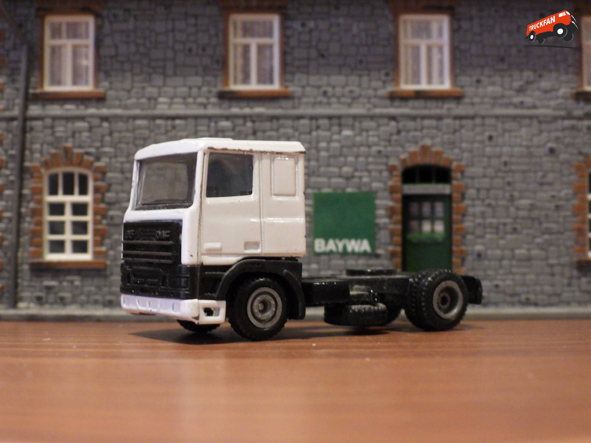 DAF 95 430 ATi truck