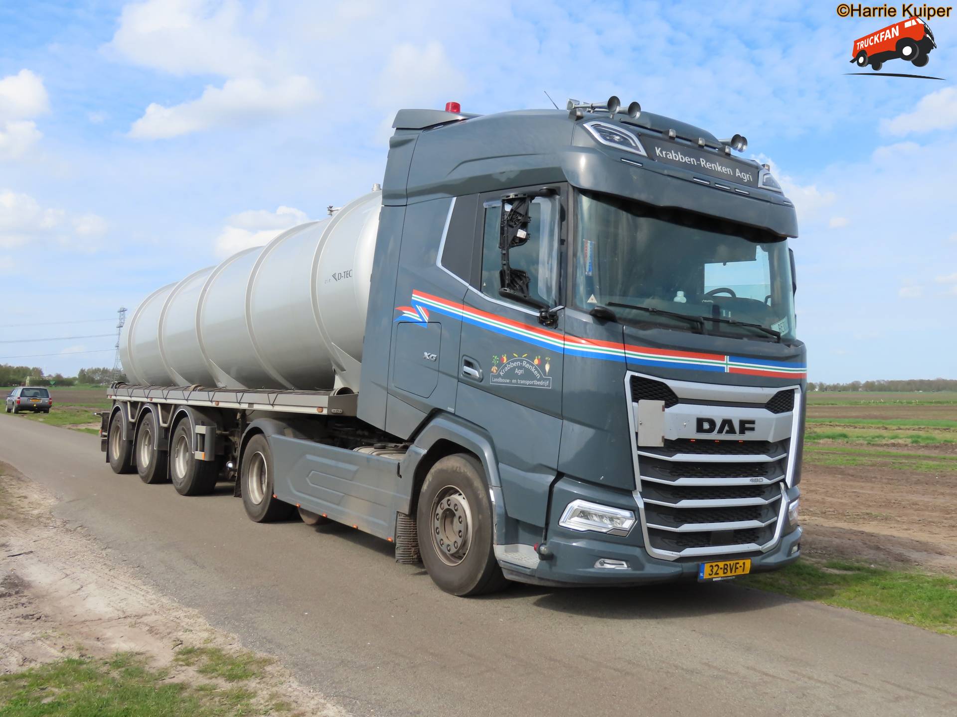 DAF XG drijfmest aanvoer op Pottendijk