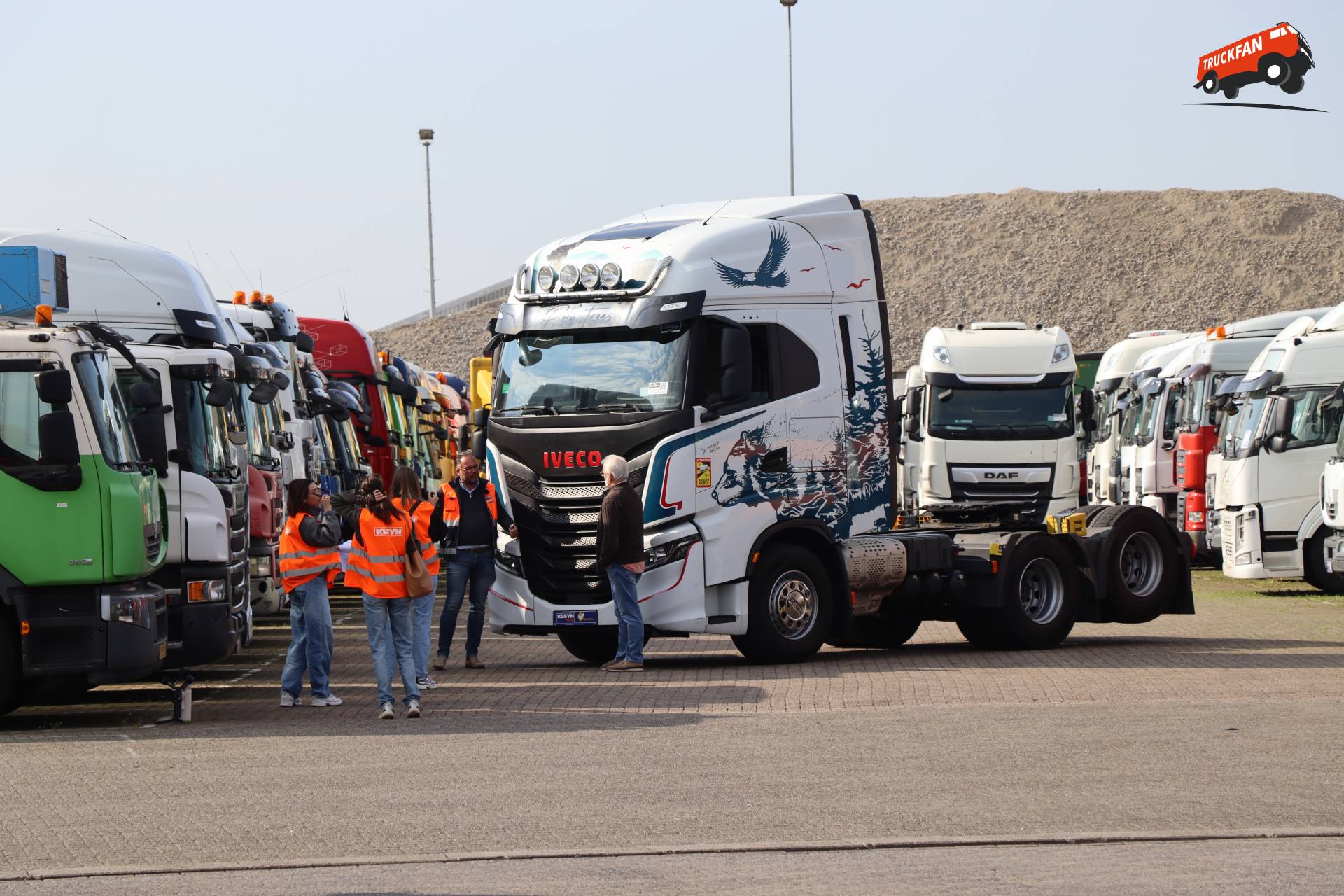 Iveco S-Way 560 tijdens filmopnames