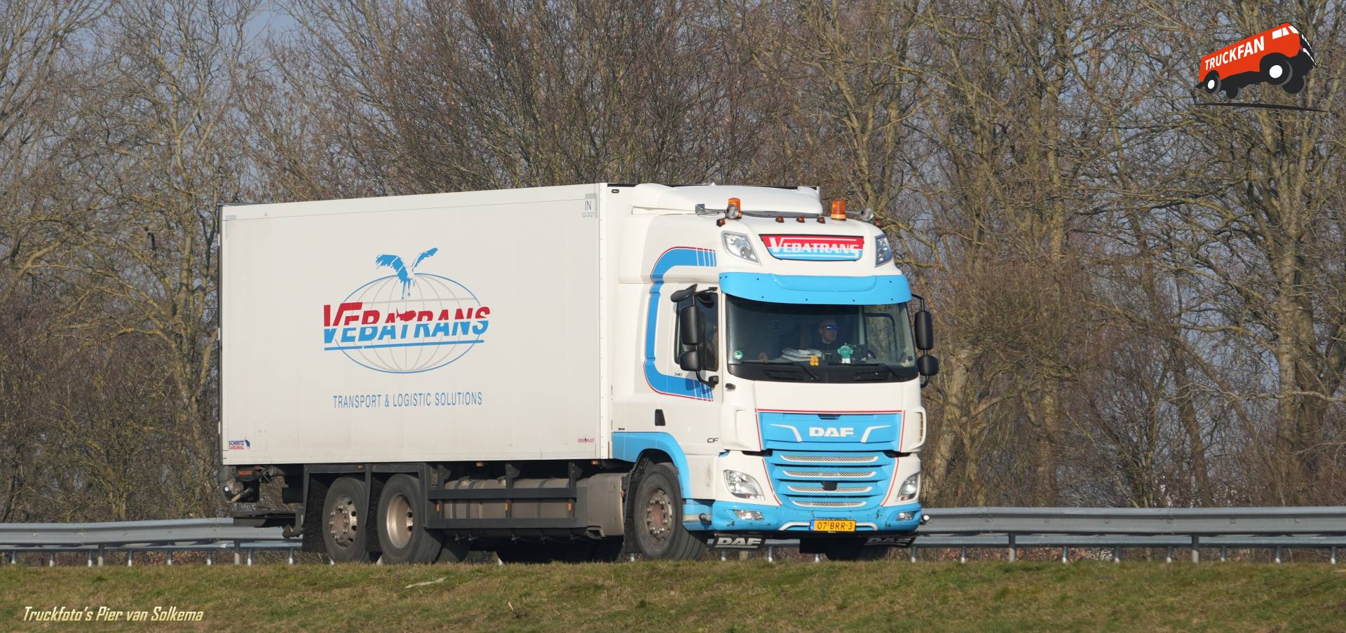 DAF CF koeltransport op A7 bij Sneek