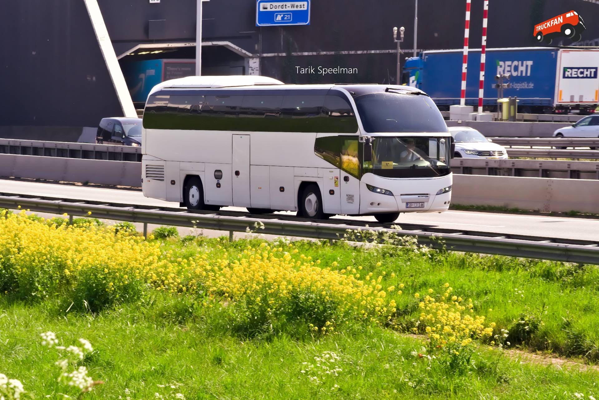 Neoplan Cityliner bus SB 1313 AK op A16