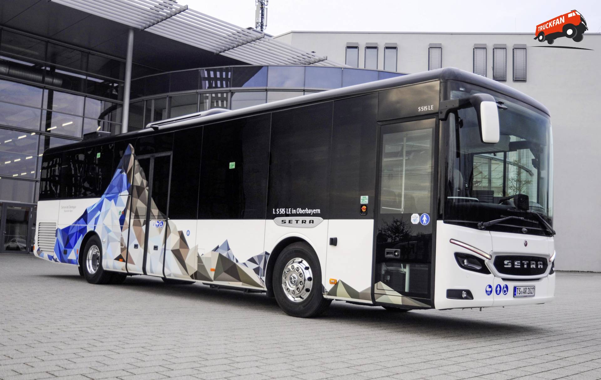 Setra S515LE Intercitybus