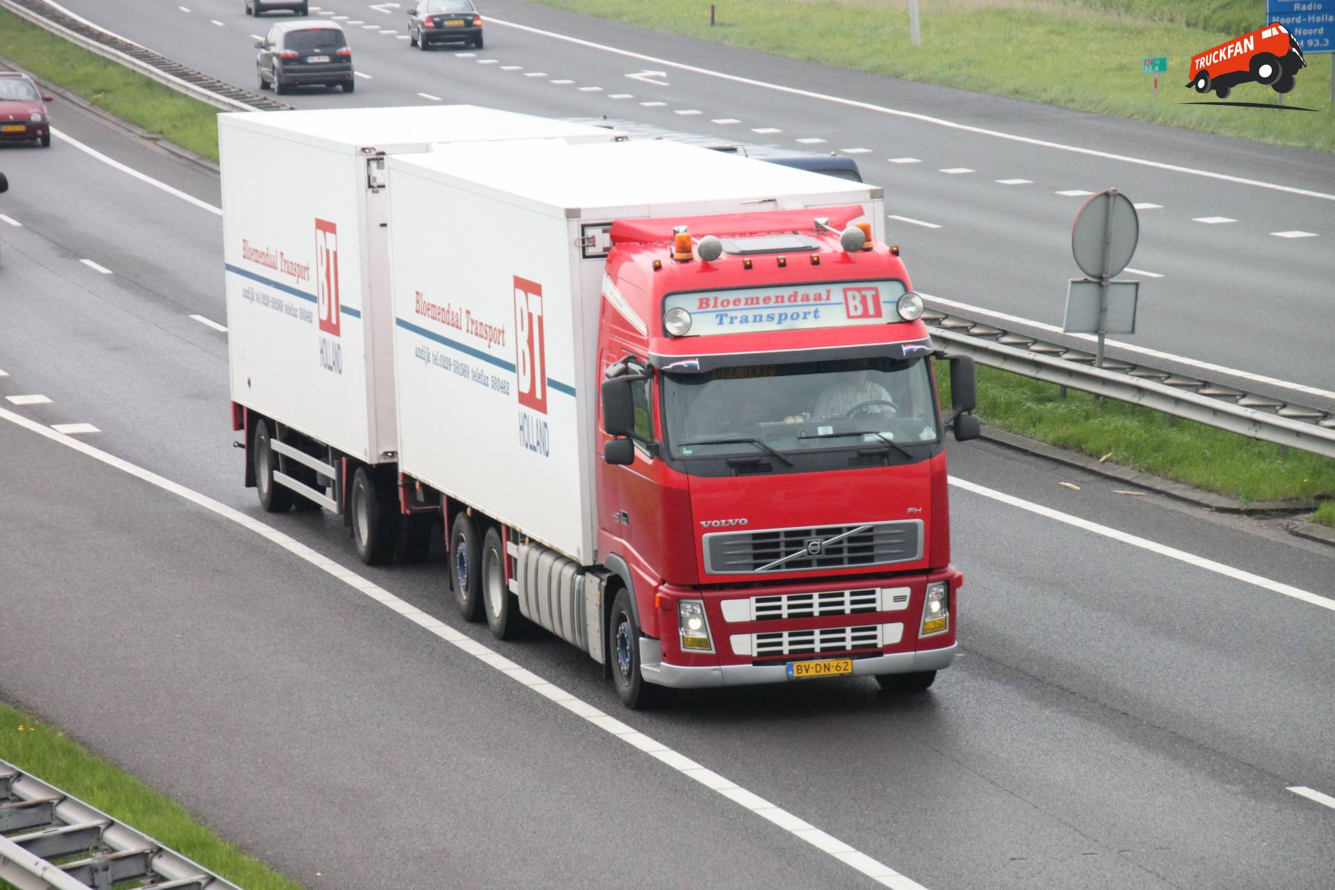Volvo FH vrachtwagen in Bloemendaal