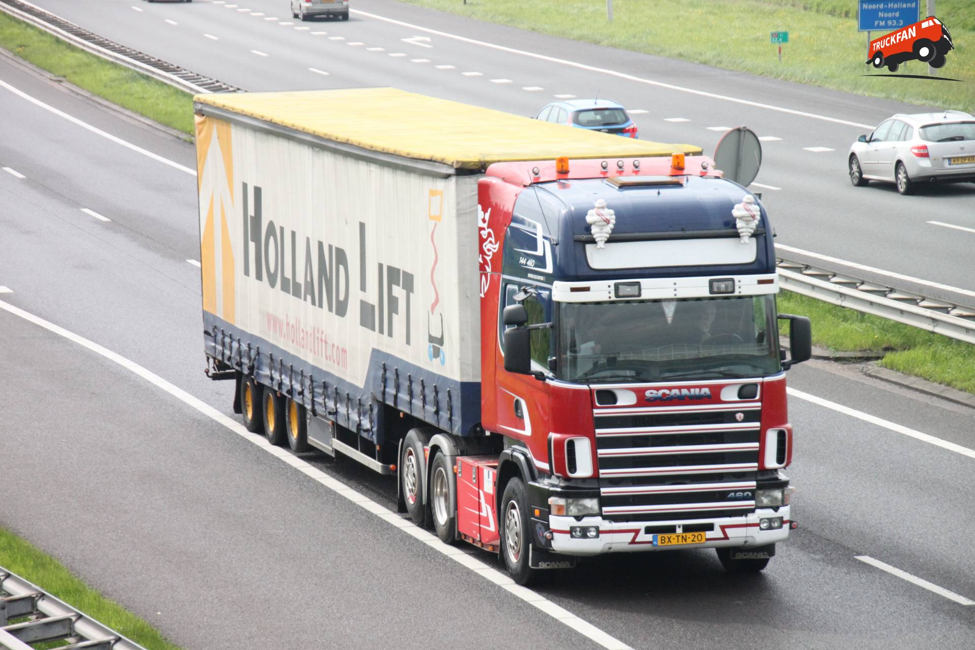 Scania 144 truck from DuoPak