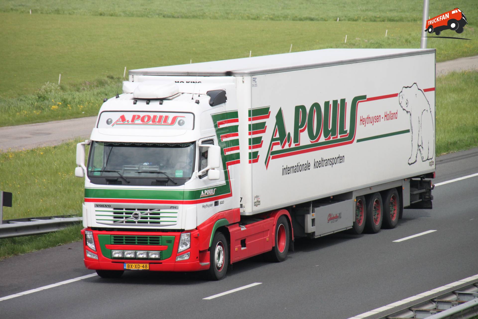 Volvo FH truck van A Pouls Transport