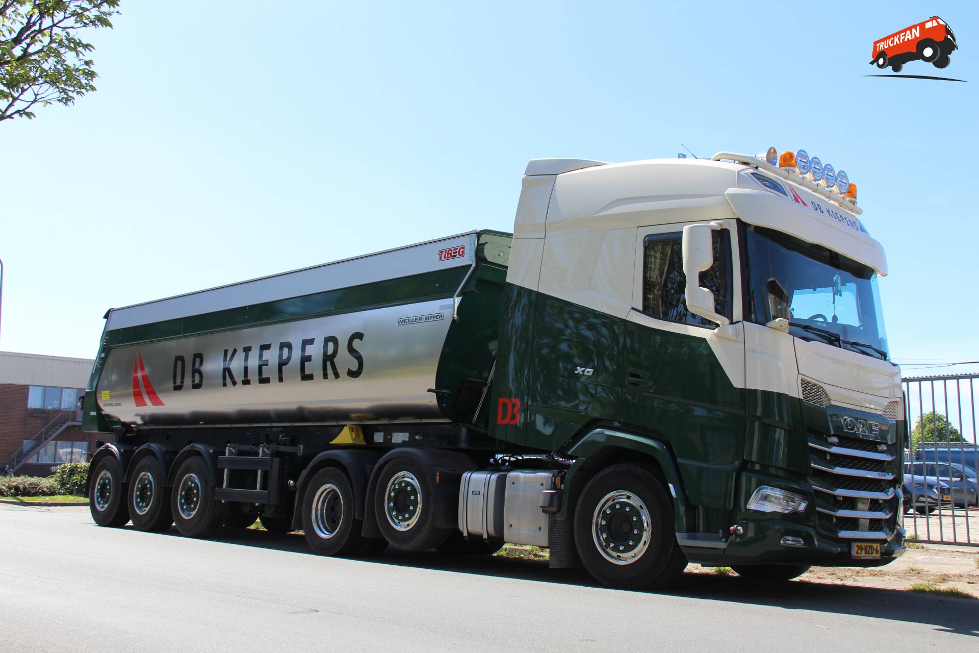 DB Kiepers DAF XG