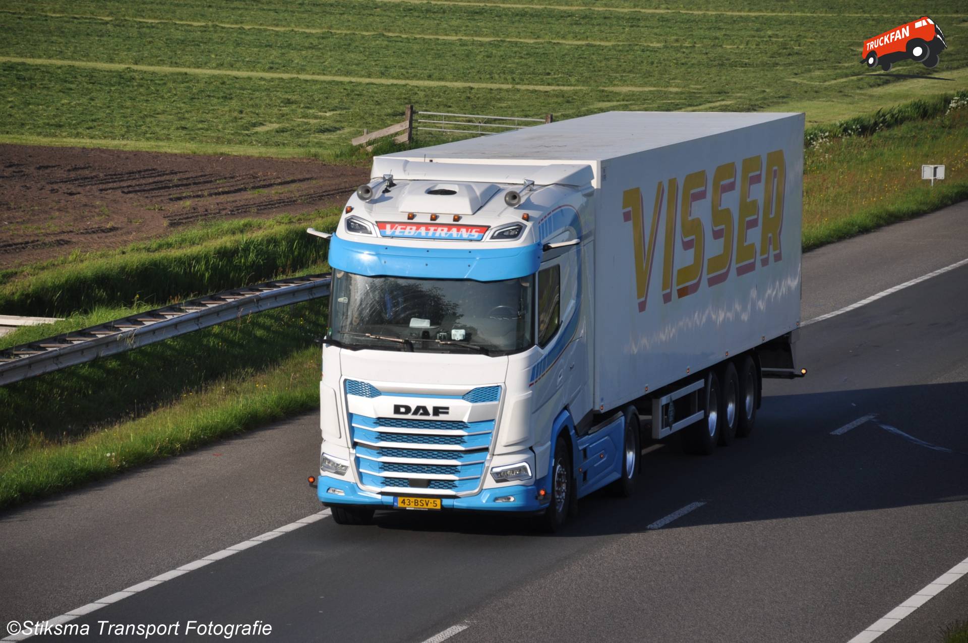 DAF XG vrachtwagen van Vebatrans BV