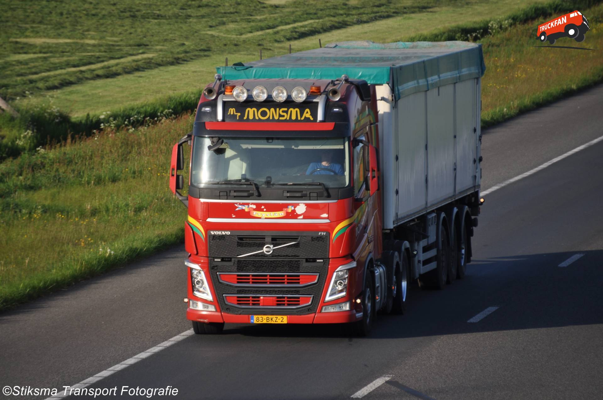 Volvo FH vrachtwagen van Monsma Transport
