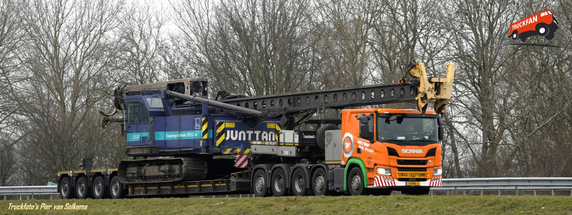 Scania P500 truck van Holtrop van der Vlist