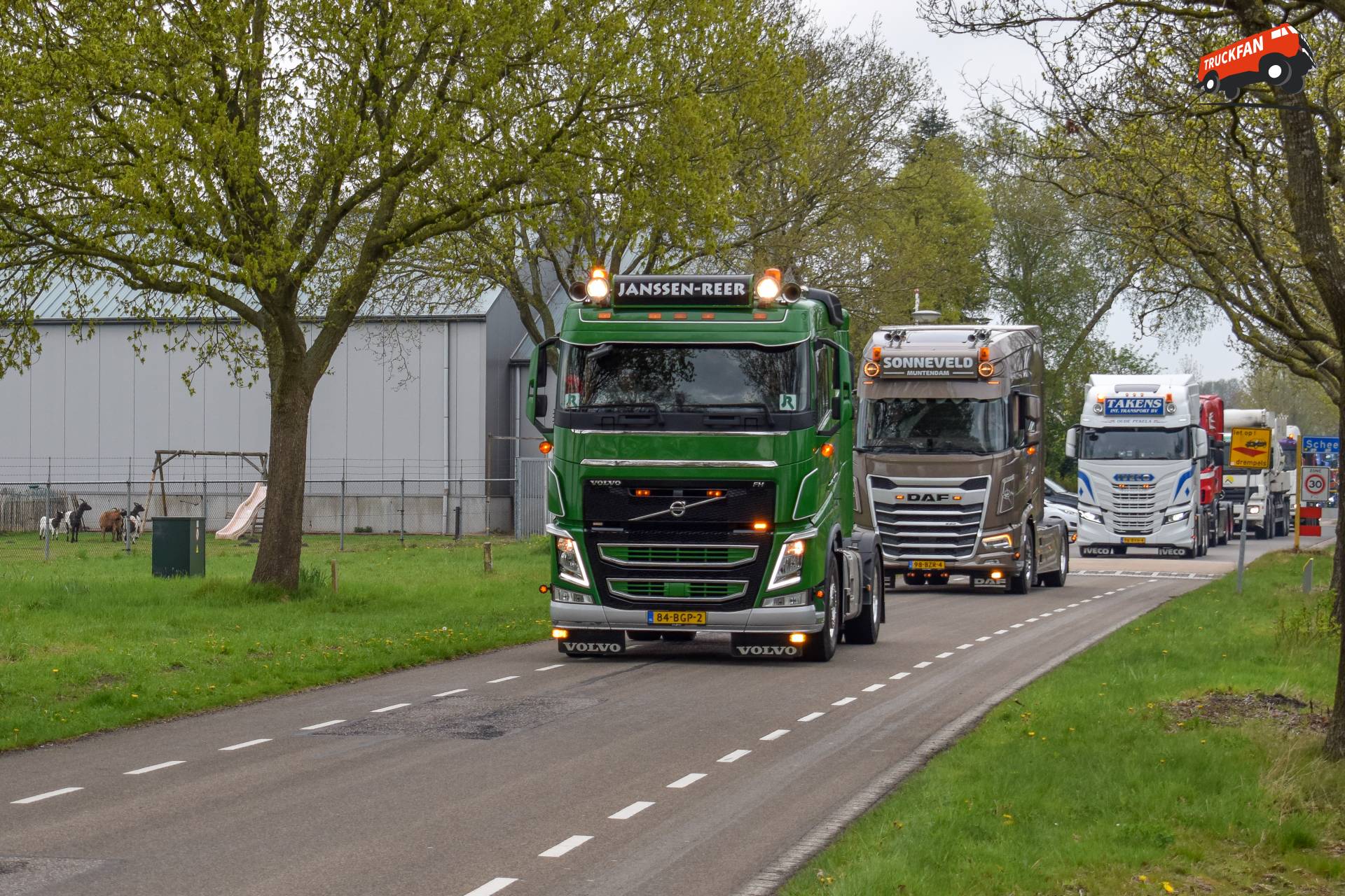 Volvo FH4 JR Janssen Reer Transport Scheemda