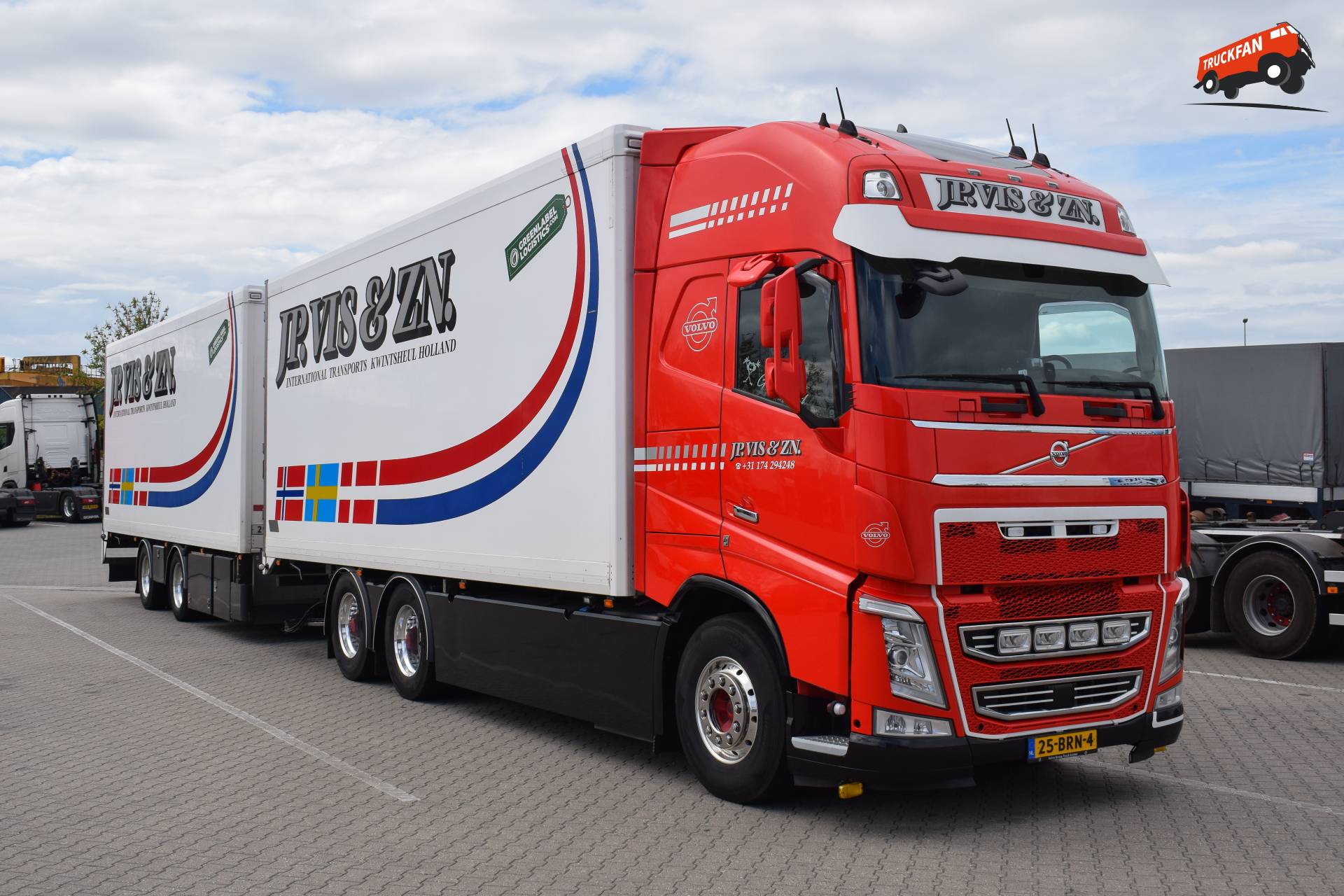 Volvo FH4 JP. Vis & Zn Internationaal Transport Kwintsheul