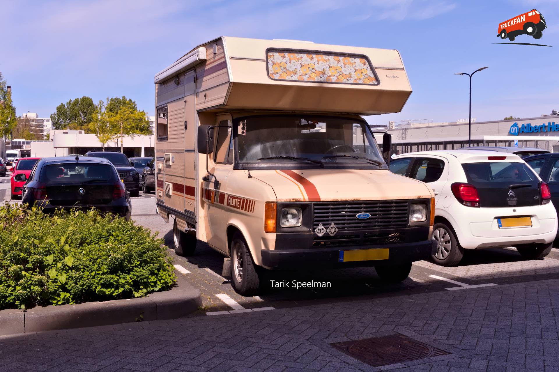 Ford Transit Pilote camper in Zwijndrecht