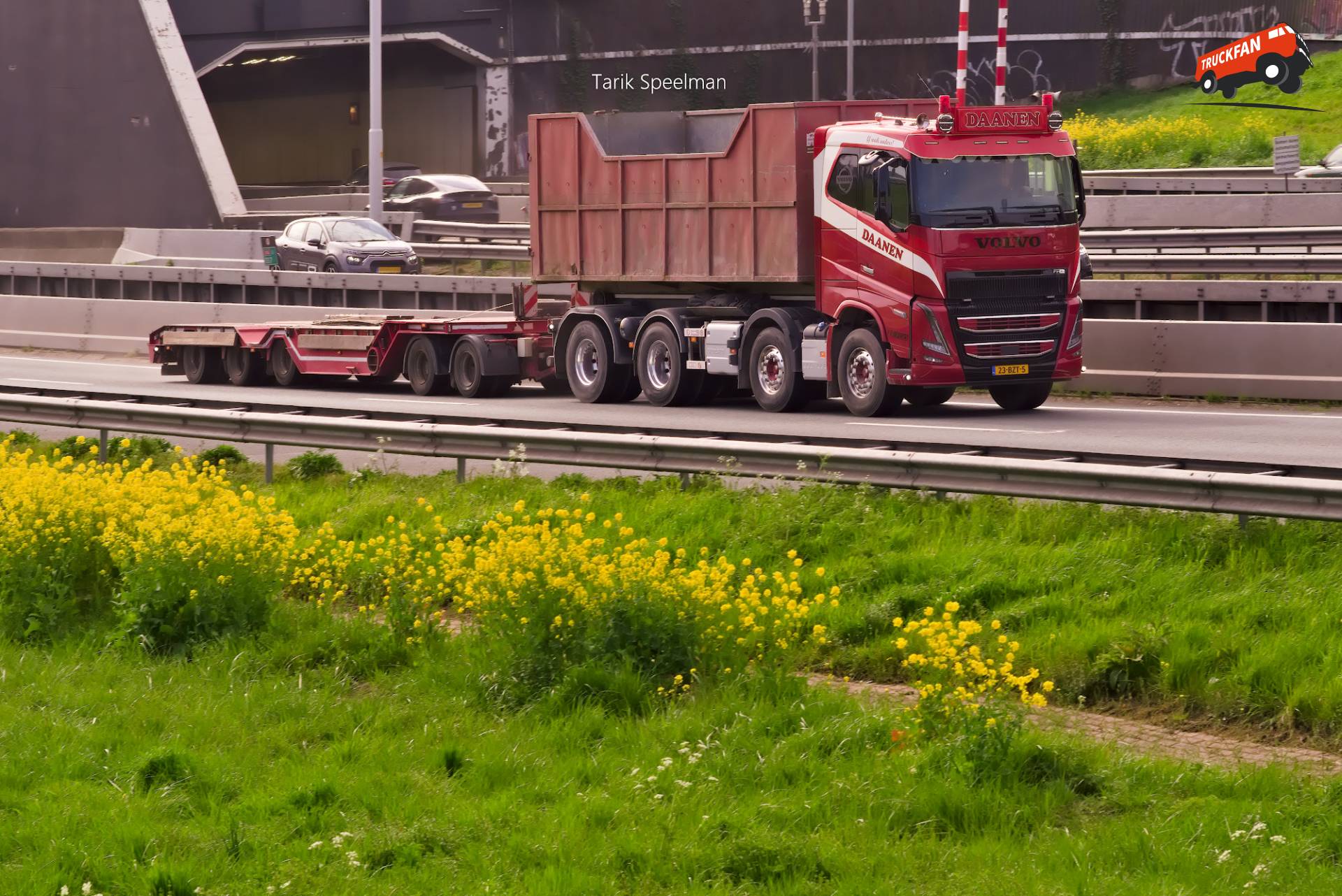 Volvo FH 5th Gen vrachtwagen met kenteken 23-BZT-5