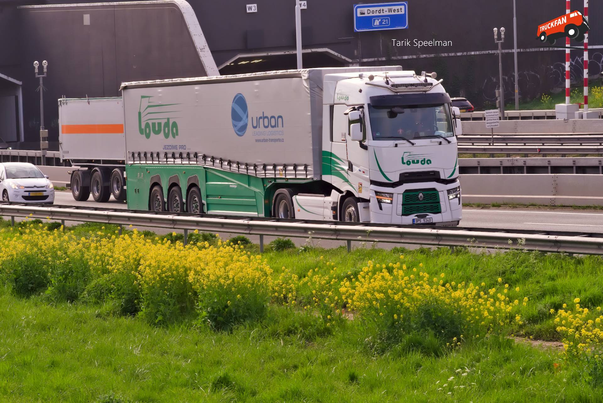 Renault T-Serie Evolution Autotransportwagen