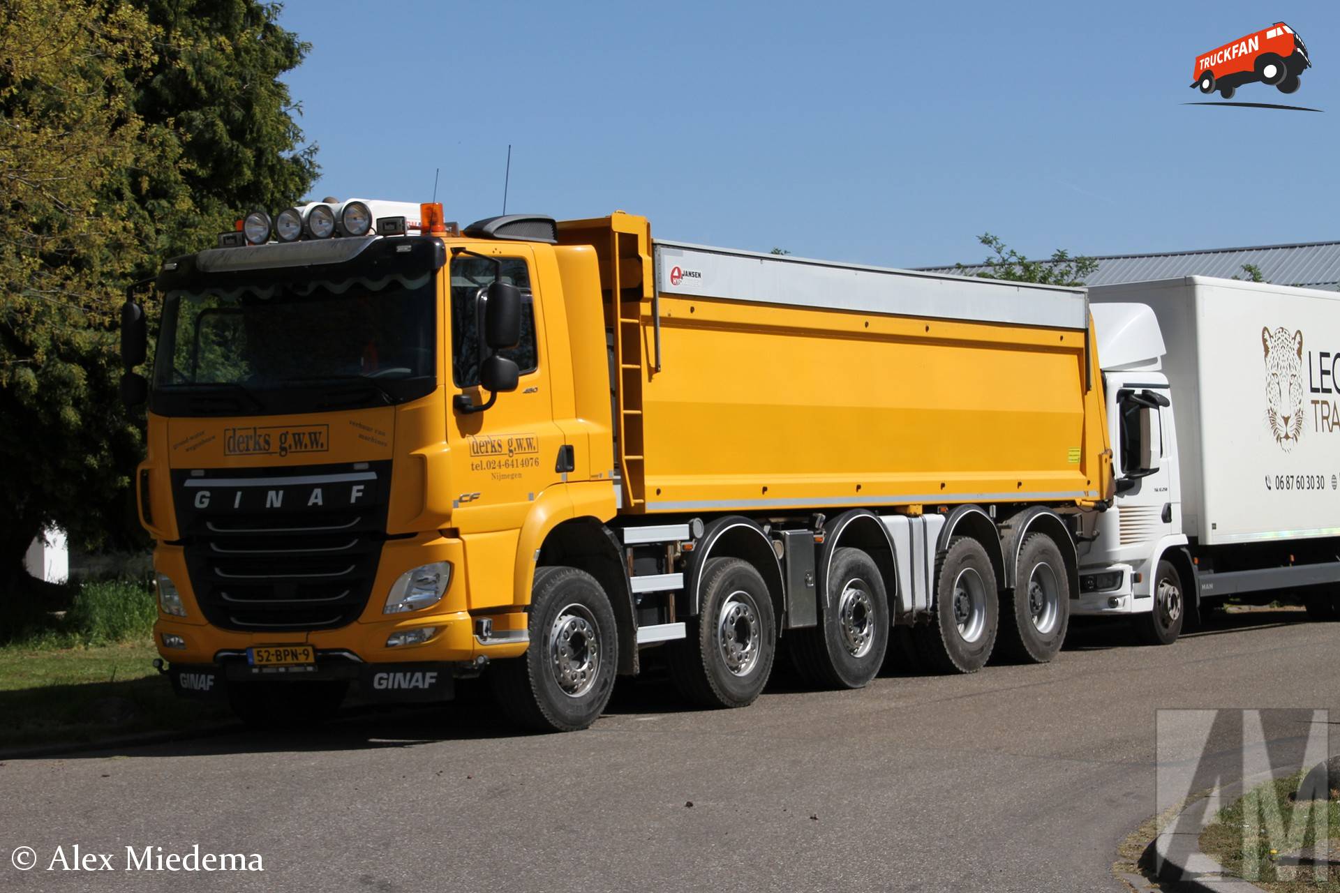 GINAF X6 5249 truck with Jansen Hydraulics body