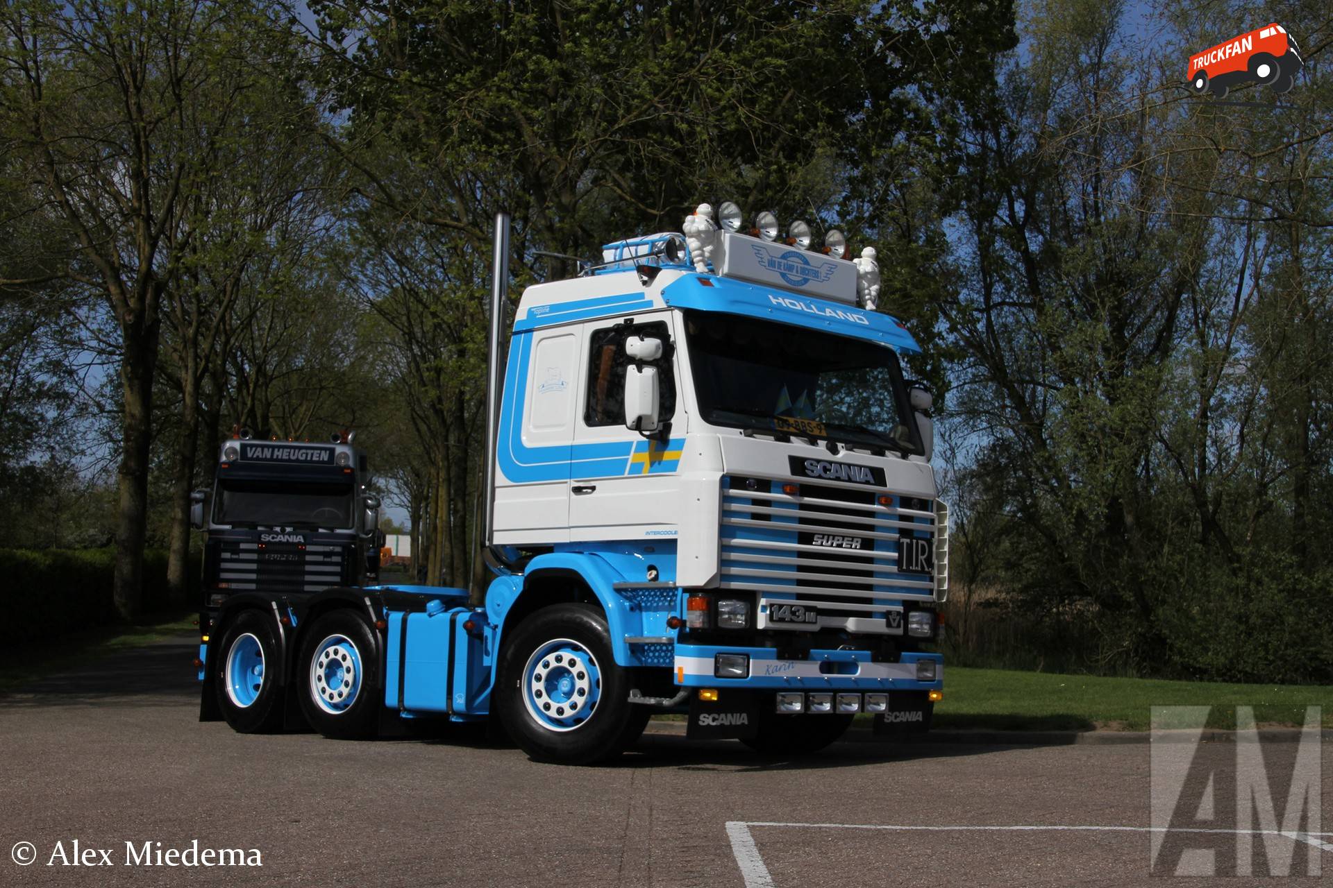Scania 143 truck at Trucks & Coffee event