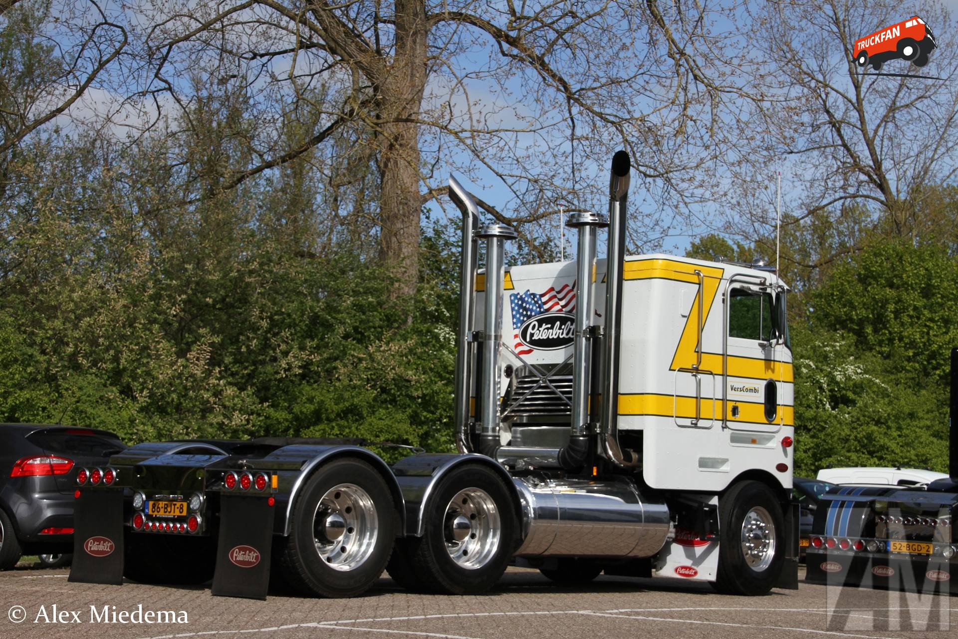 Peterbilt 362 truck during Trucks & Coffee