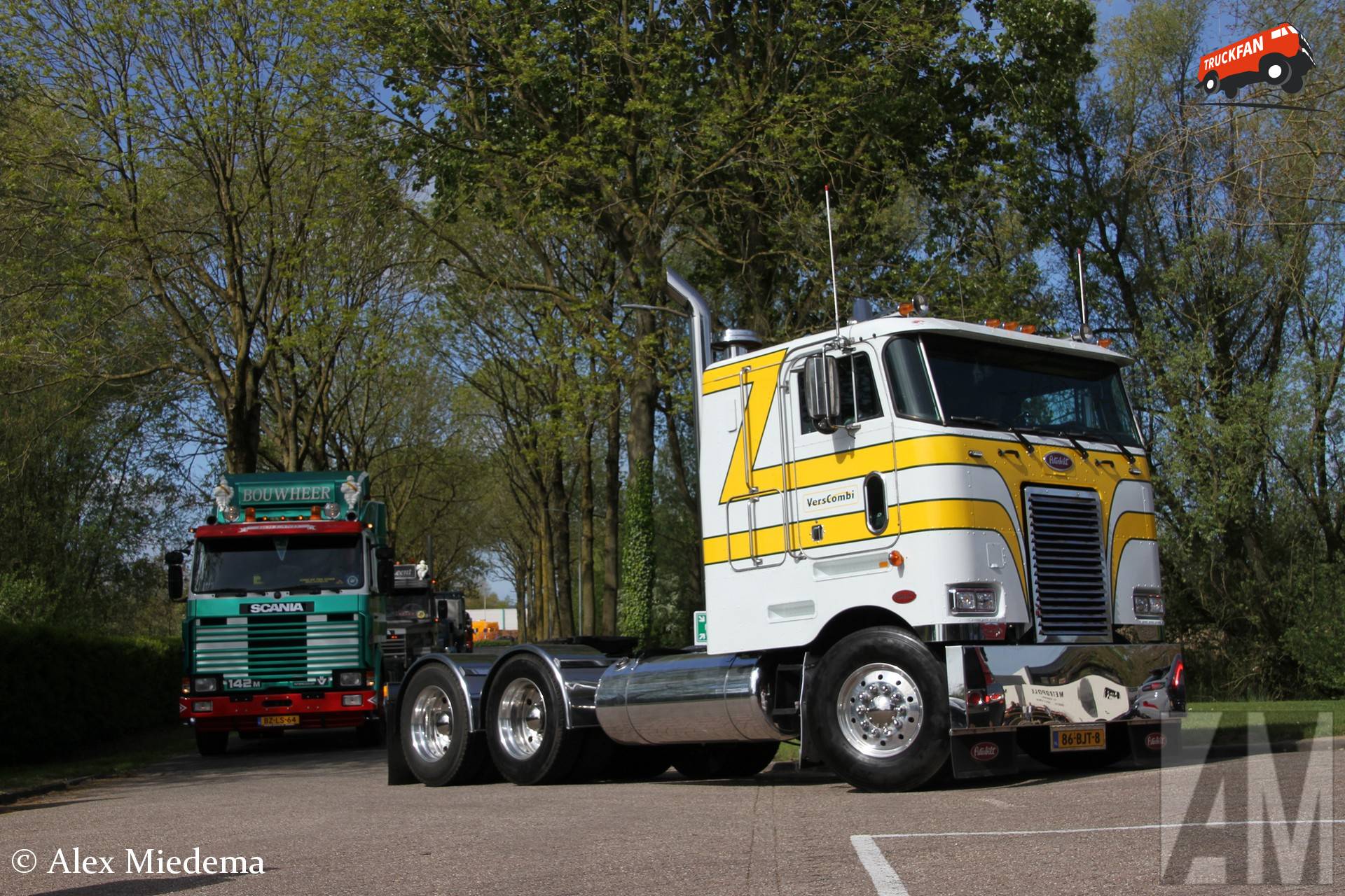 Peterbilt 362 truck bij Metropole Druten