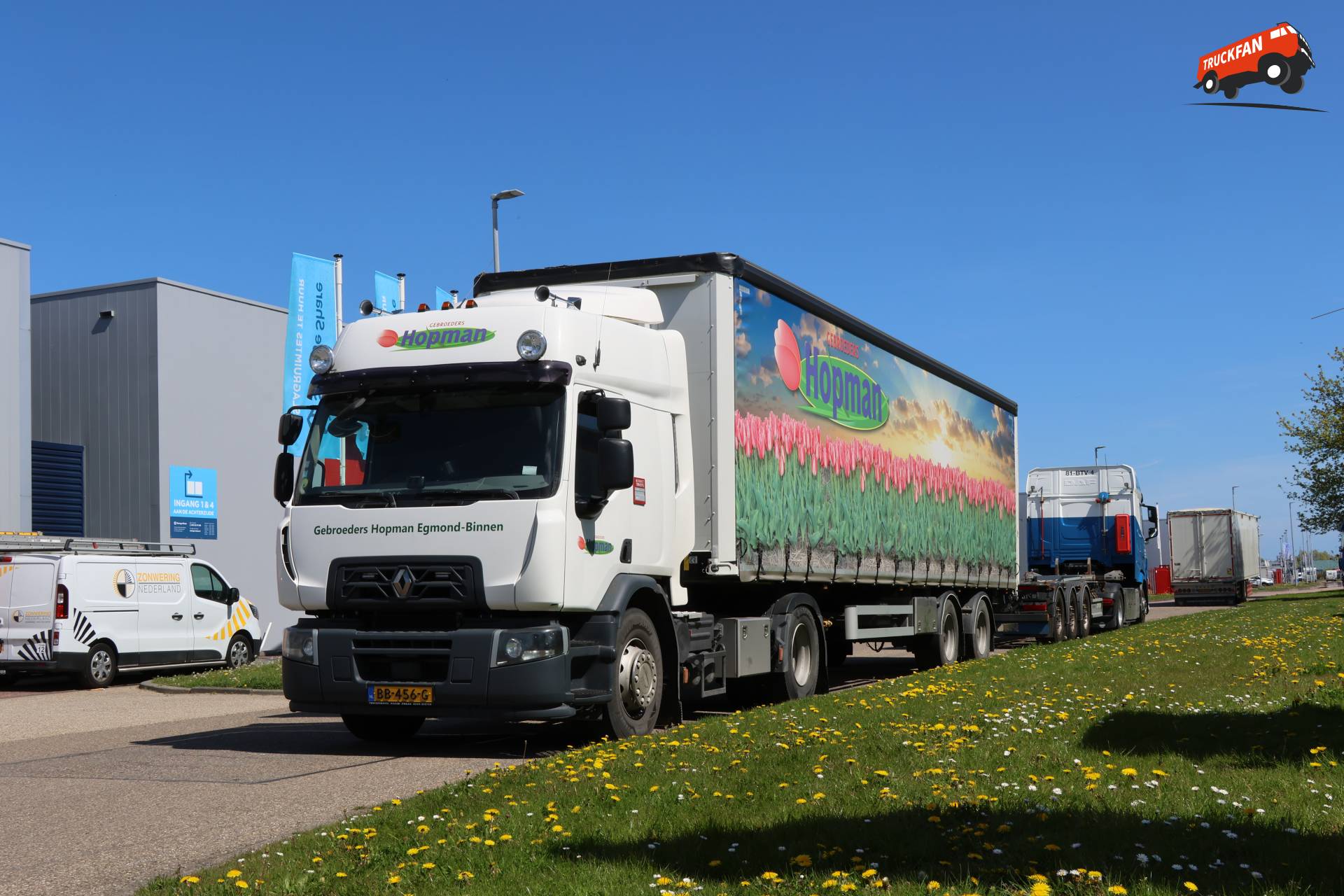Renault D-serie vrachtwagen van Gebr Hopman