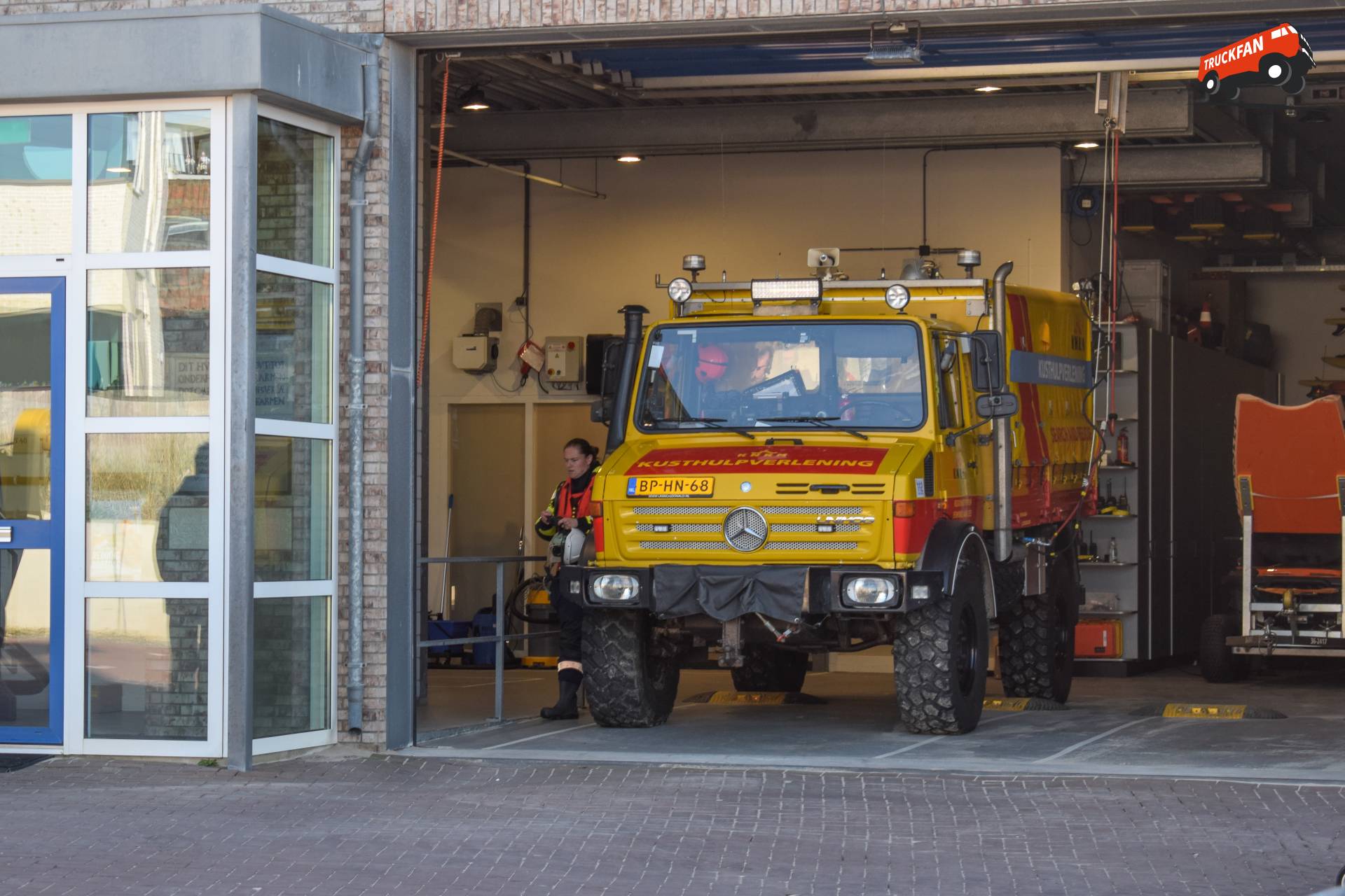 Unimog 435 KNRM Egmond aan Zee