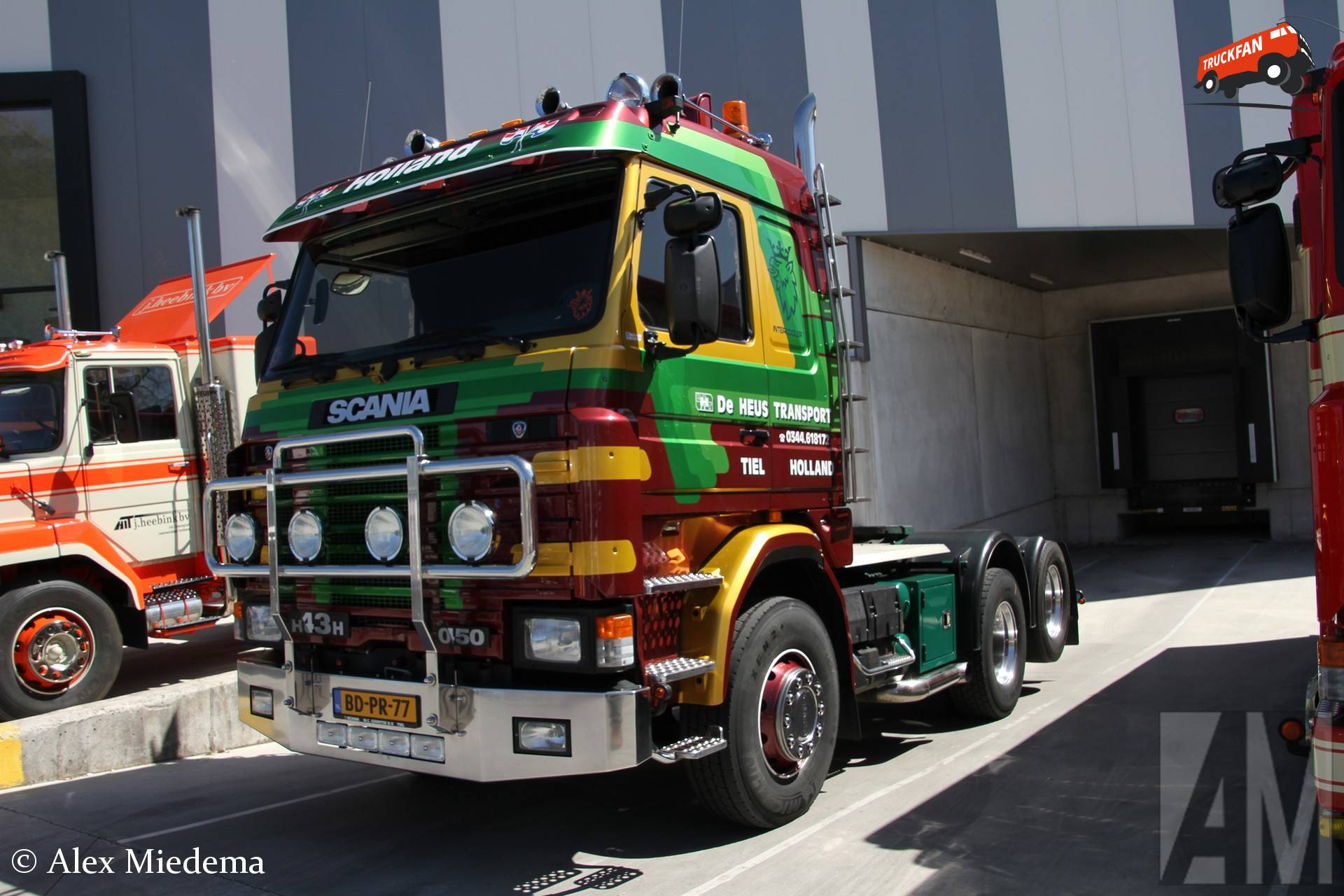 Scania 143 vrachtwagen De Heus Transport