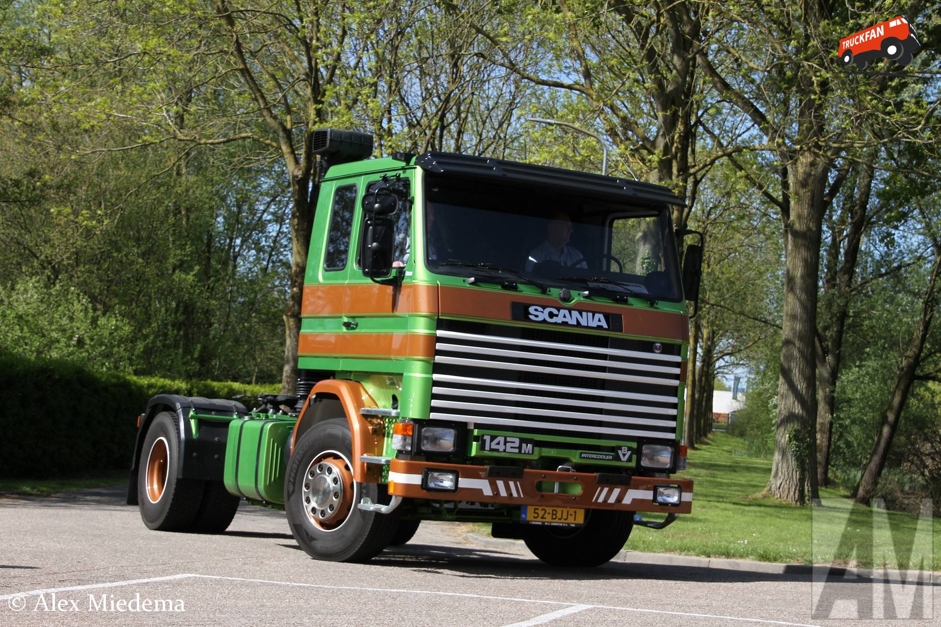Scania 142 truck at Trucks & Coffee event