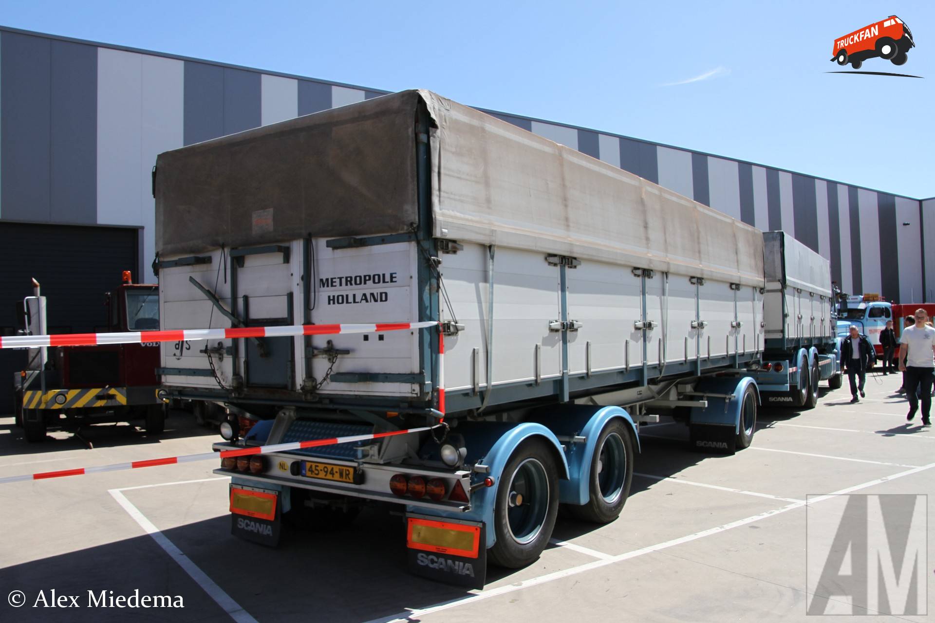 Jumbo aanhangwagen van en bij Metropole Druten