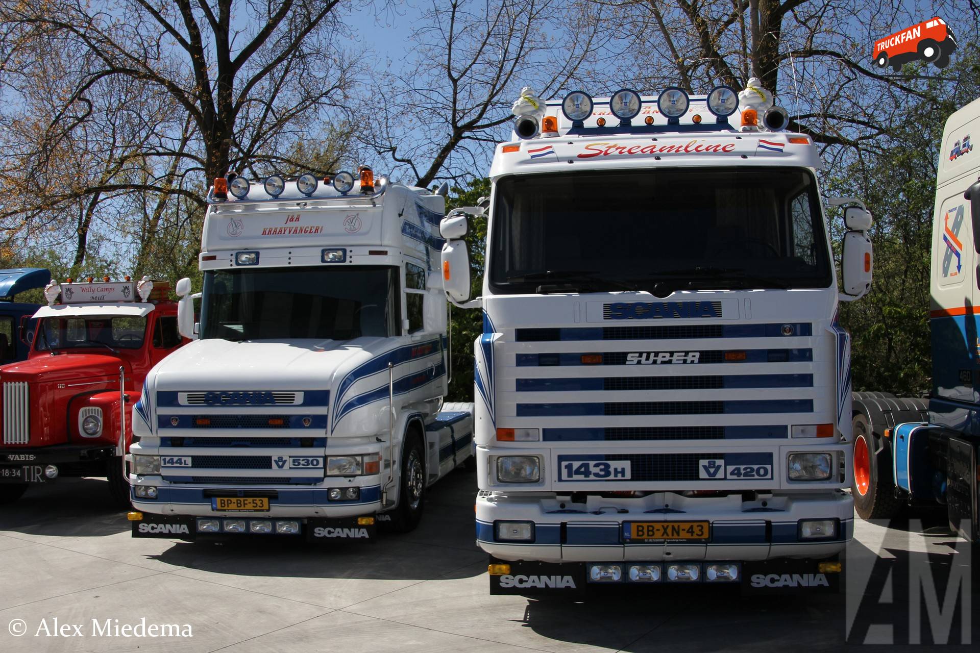 Trucks & Coffee event met Scania R143H420 en T144L530 in Druten
