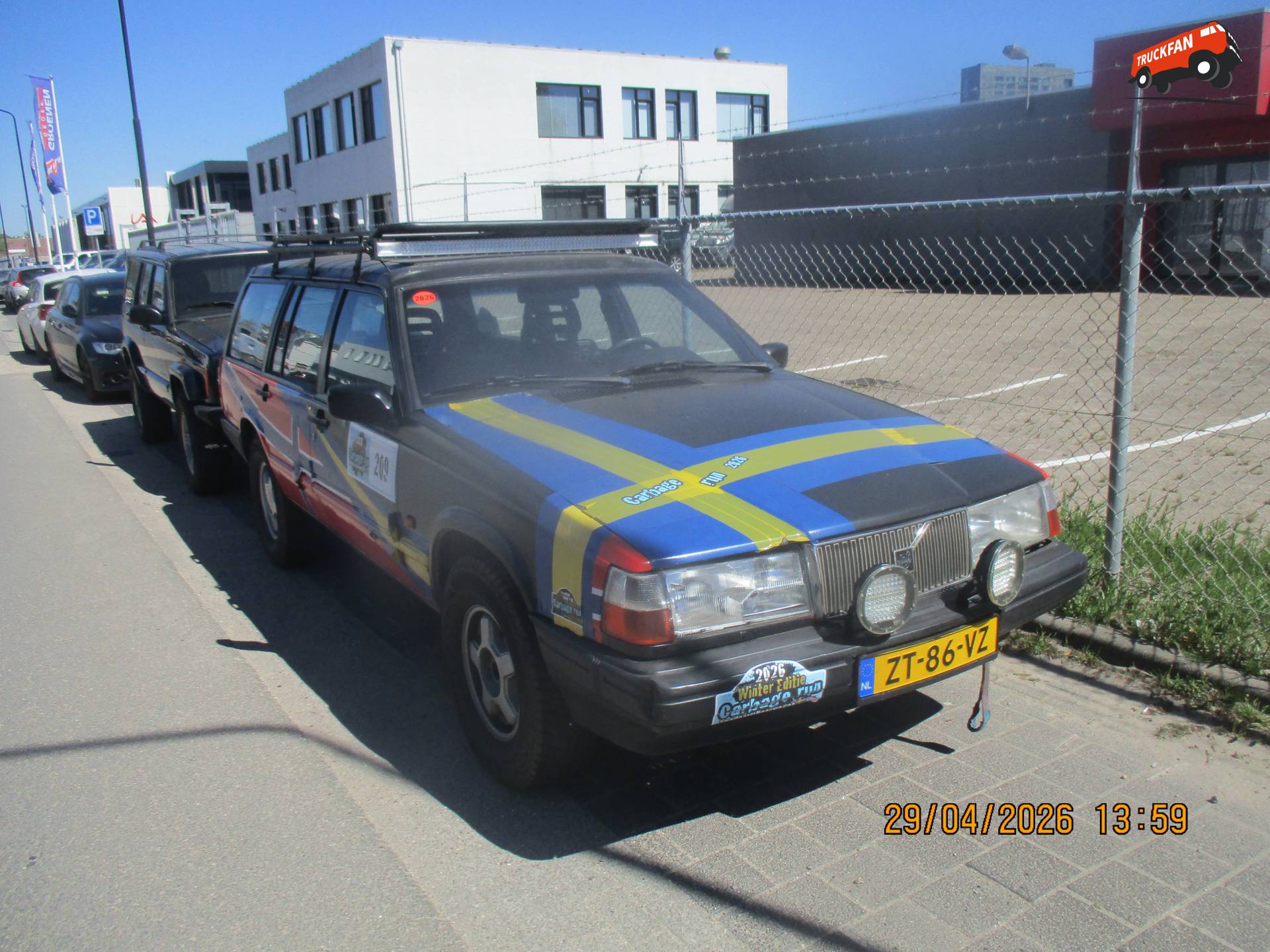 Vrachtwagen op de weg