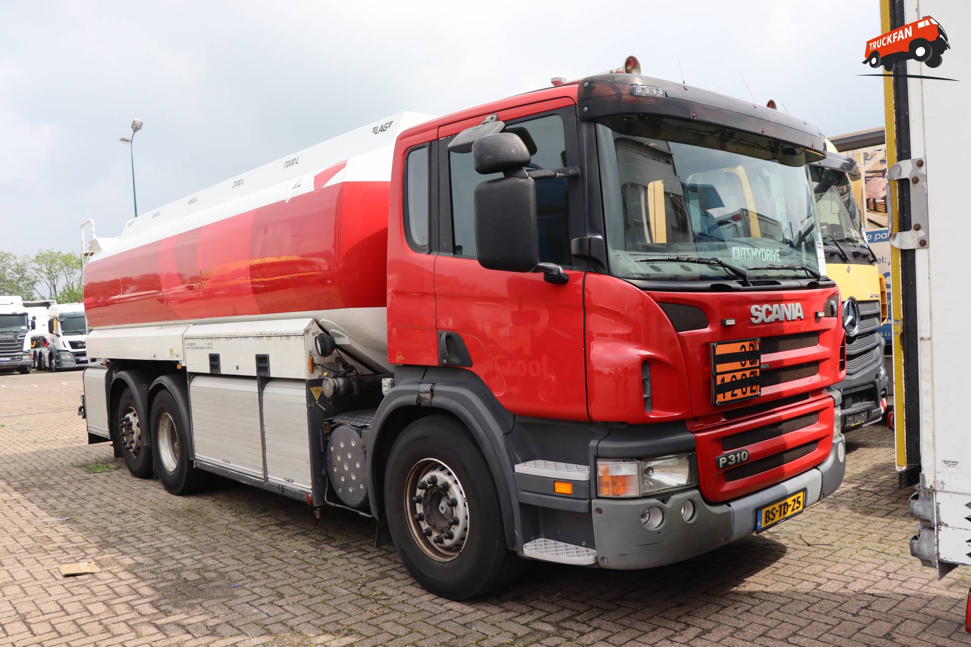 Scania P310 bij binnenkomst Kleyn Trucks
