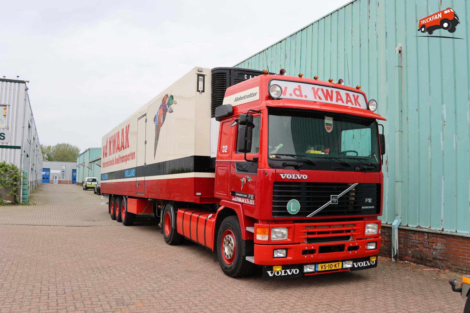 Volvo F12 bij HAV N-H rit op 3 mei 2026