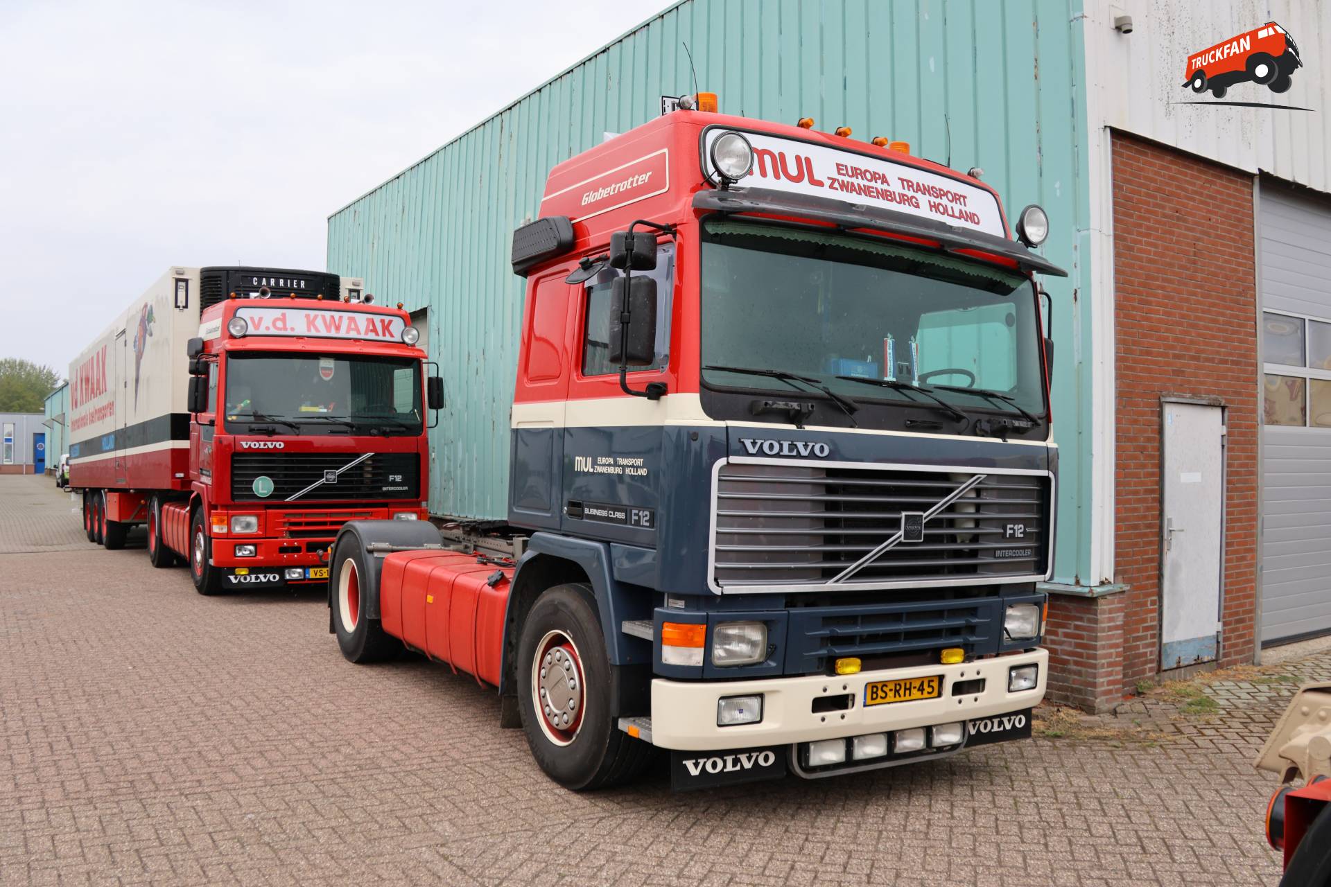 Volvo F12 truck van Mul