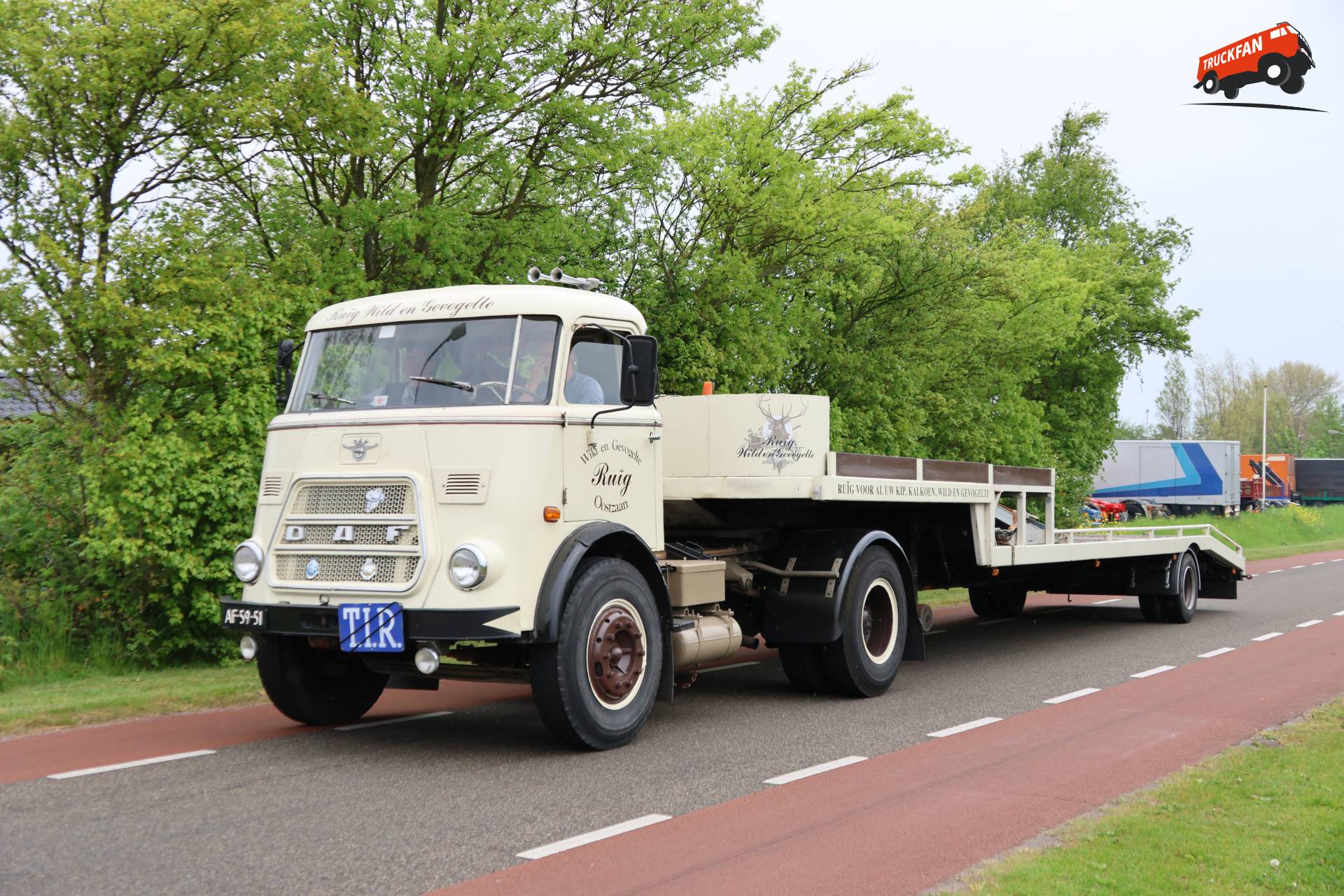 DAF A1900 truck on HAV N-H route