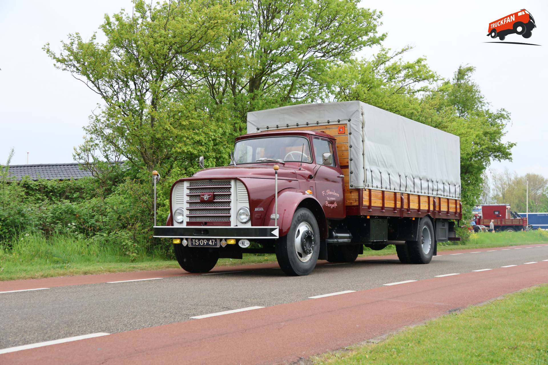 DAF A16 vrachtwagen