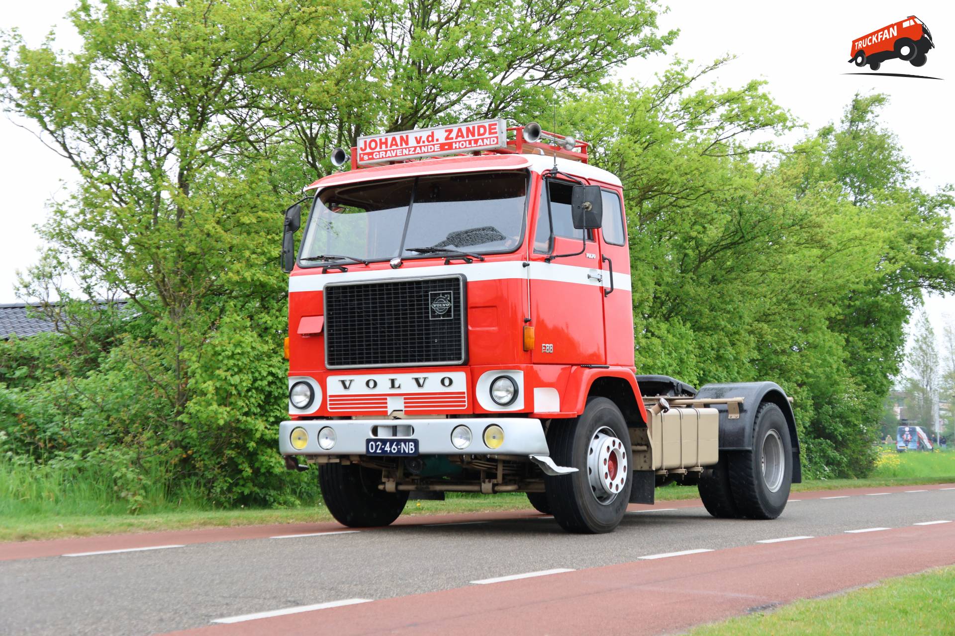 Volvo F88 truck owned by Joh vd Zande