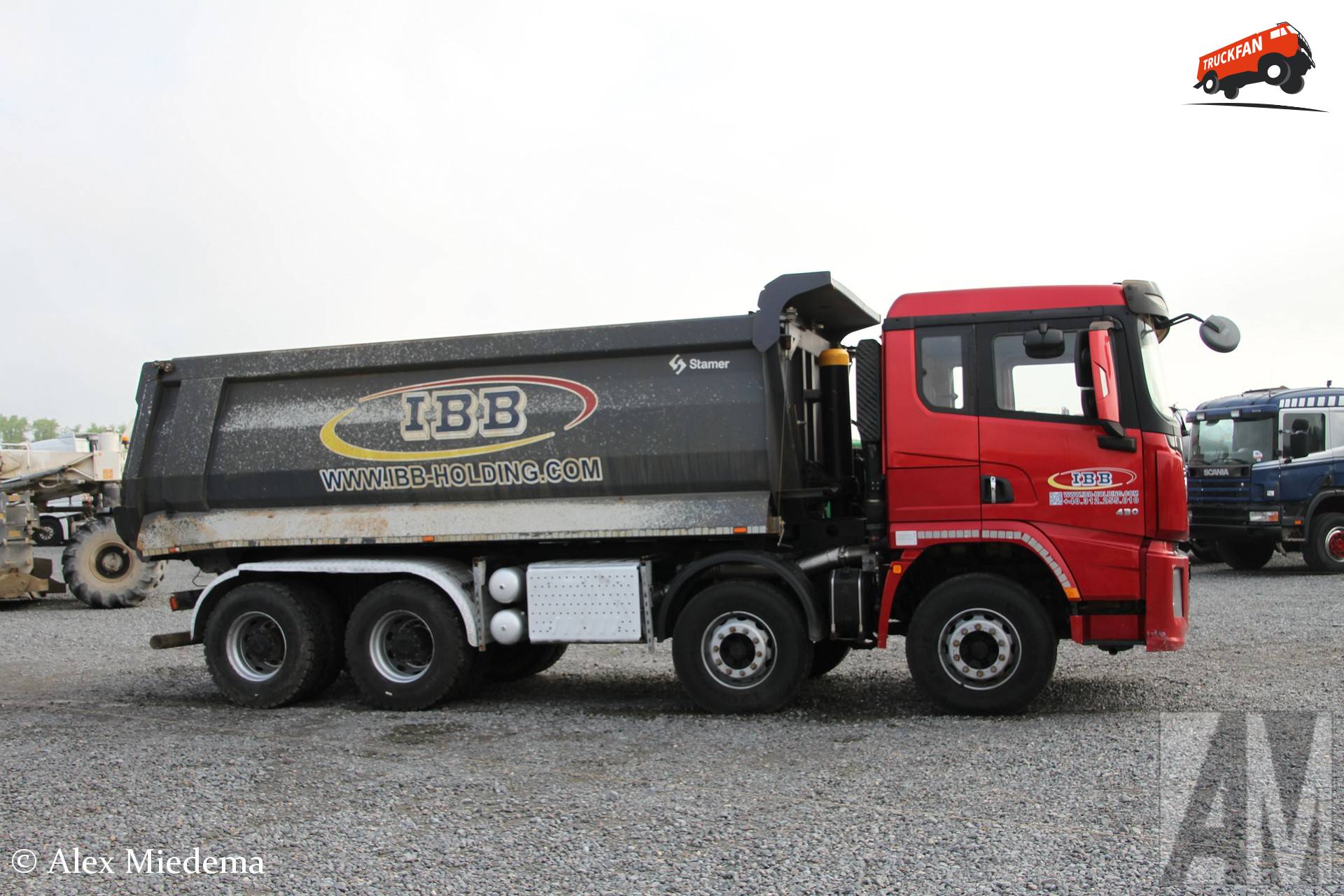 ATP Trucks Truston 8x4 vrachtwagen