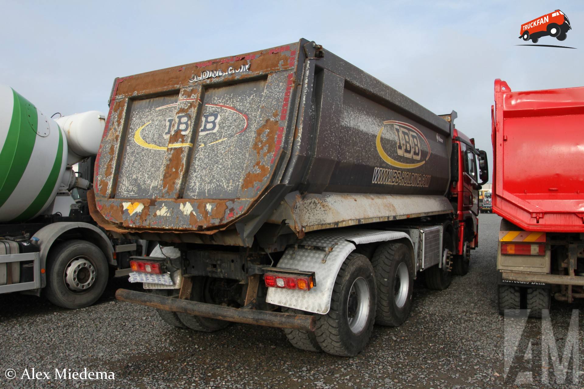 Truston vrachtwagen met Weichai dieselmotor 2023