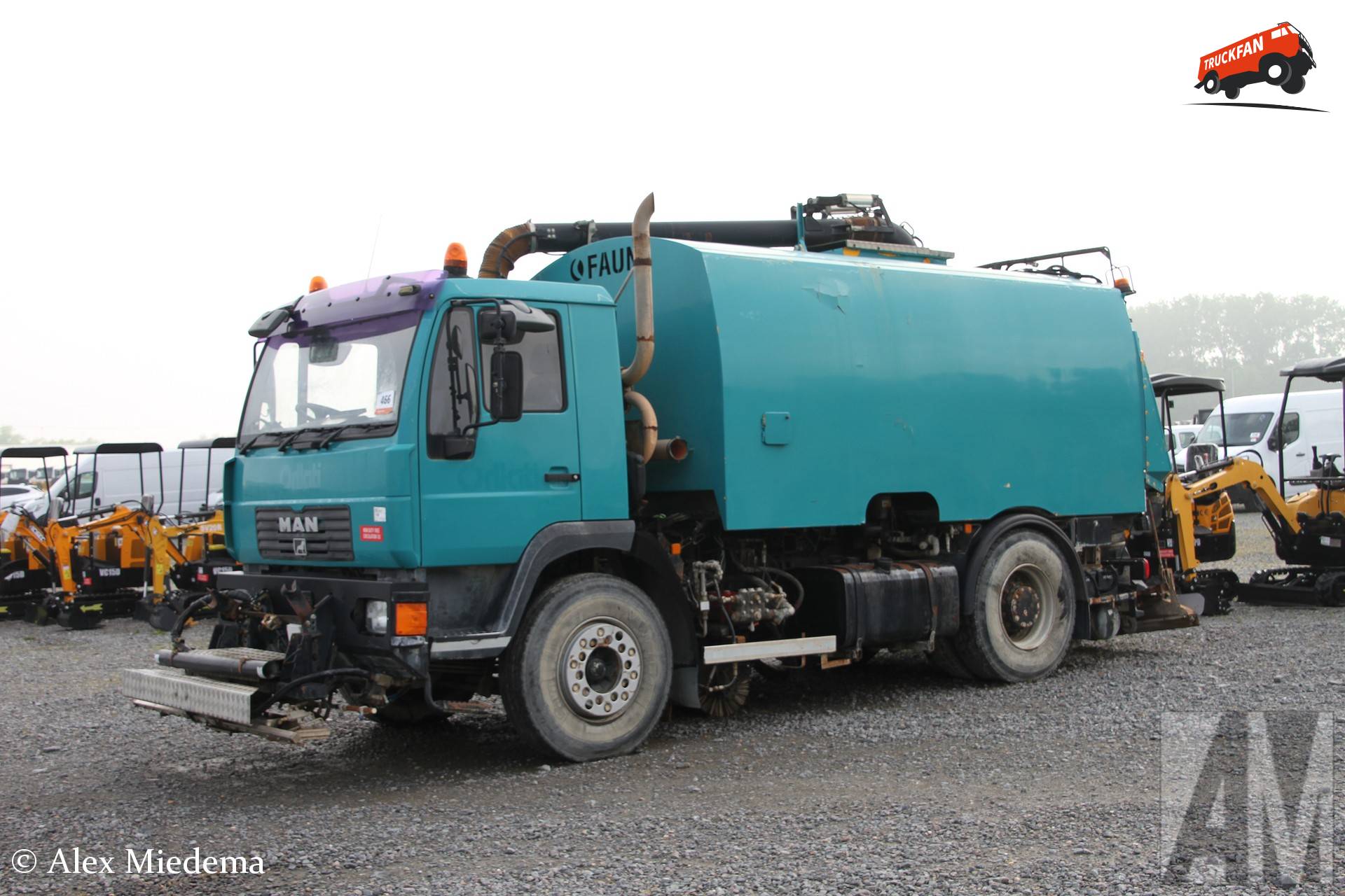 MAN LE 18.280 met Faun Viajet opbouw