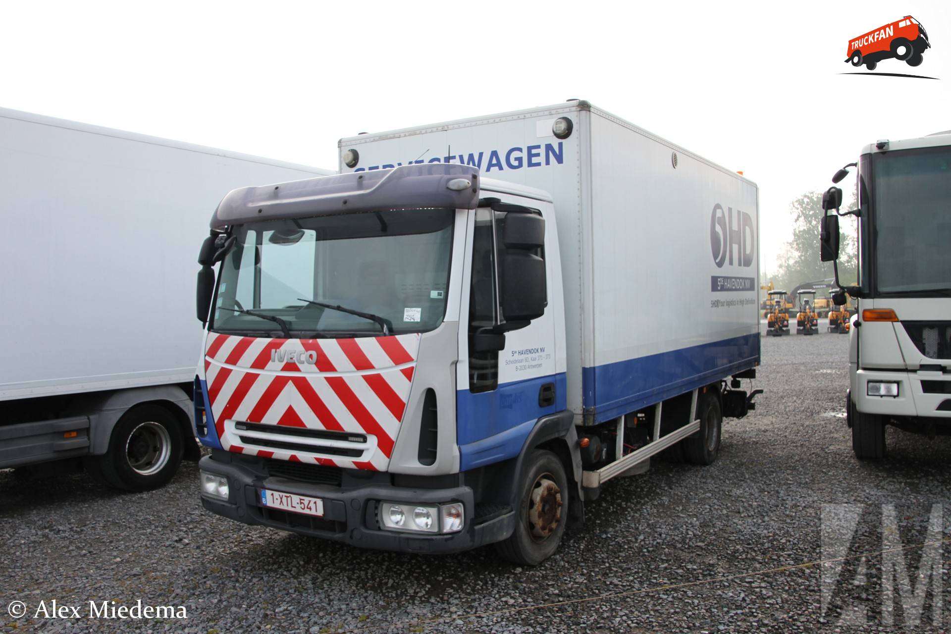 Iveco Eurocargo vrachtwagen in Moerdijk