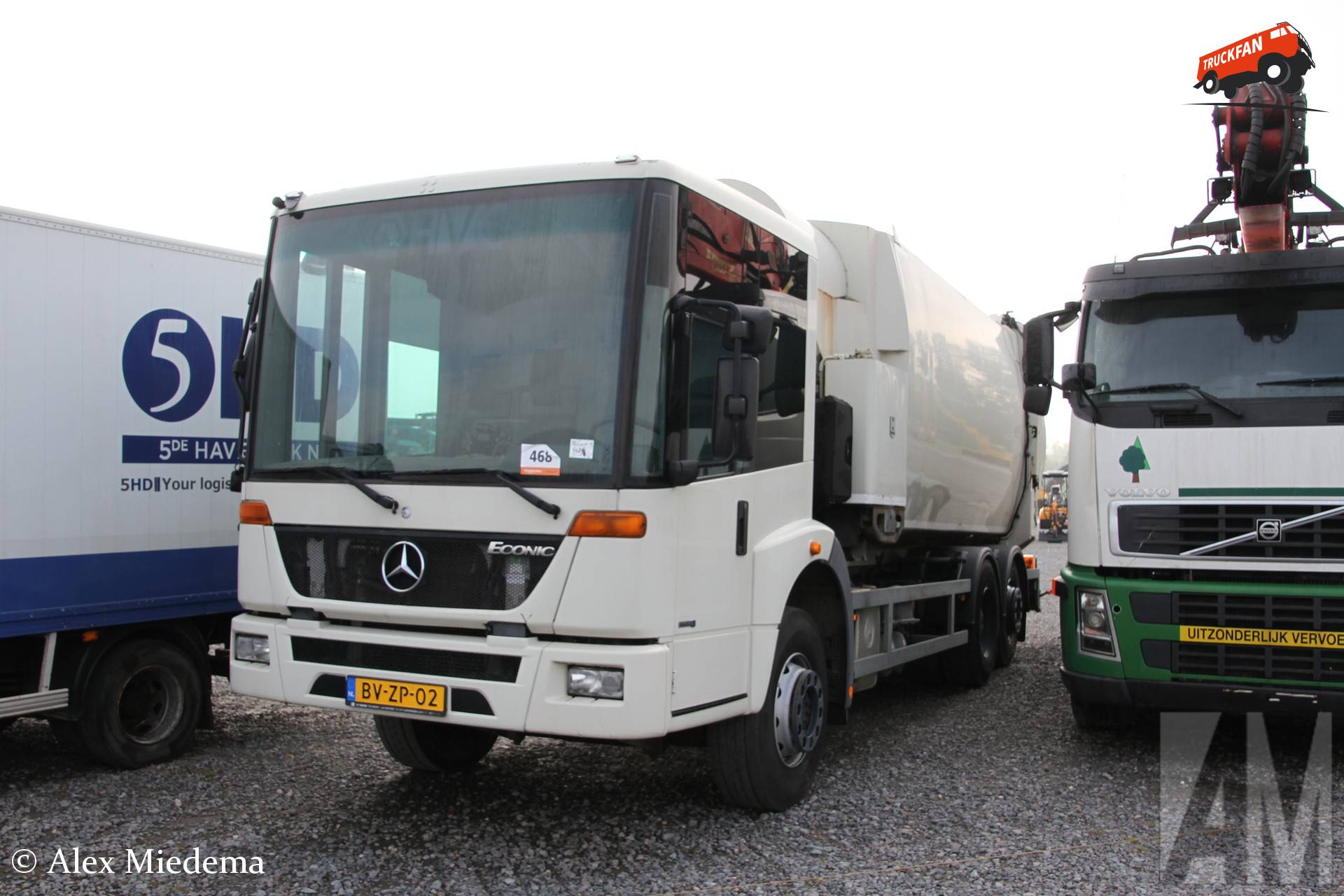 Mercedes-Benz Econic 6x2 zijlader 2009
