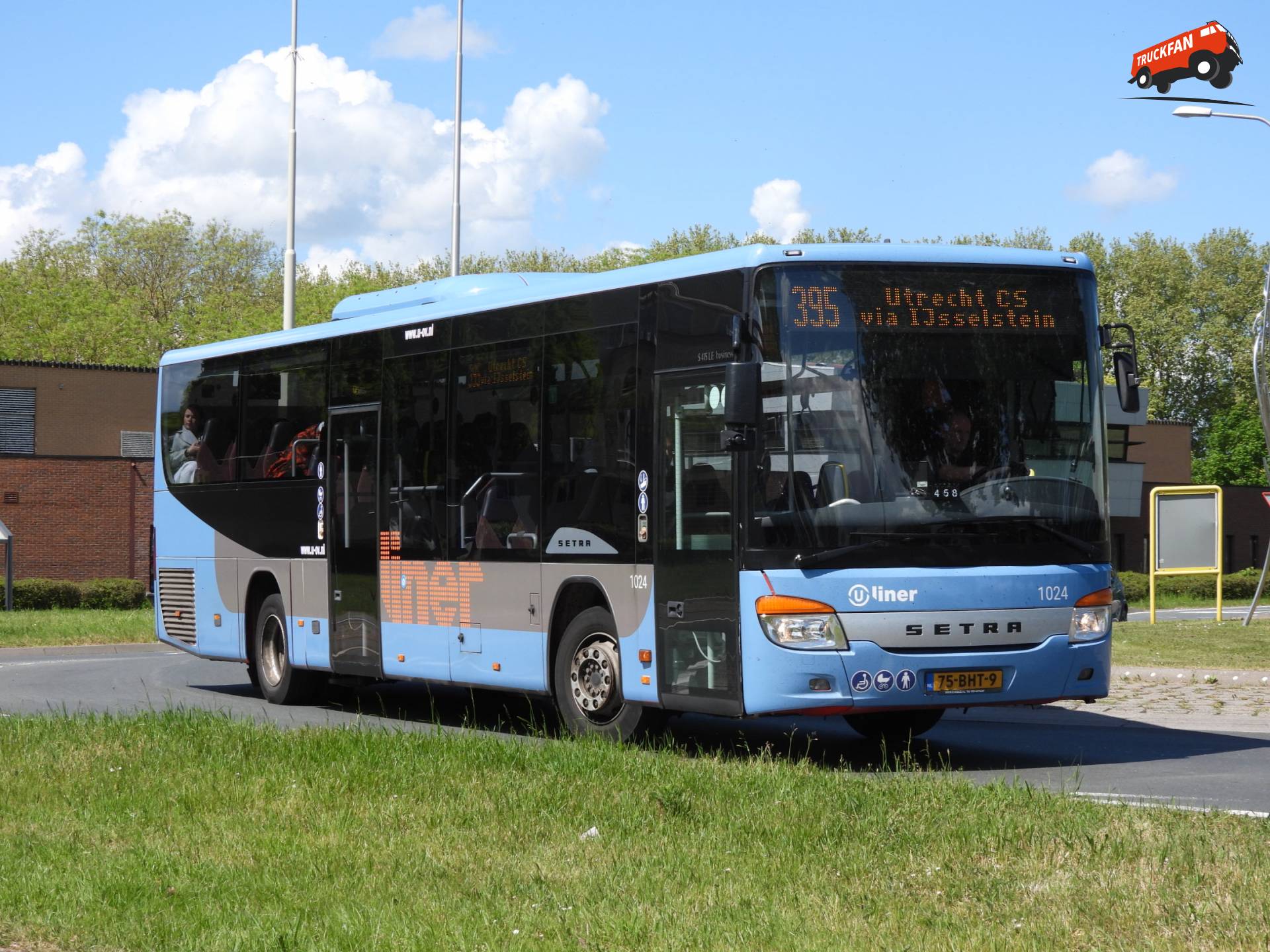 Keolis Utrecht Buiten 1024 bij Lopikerplein Schoonhoven