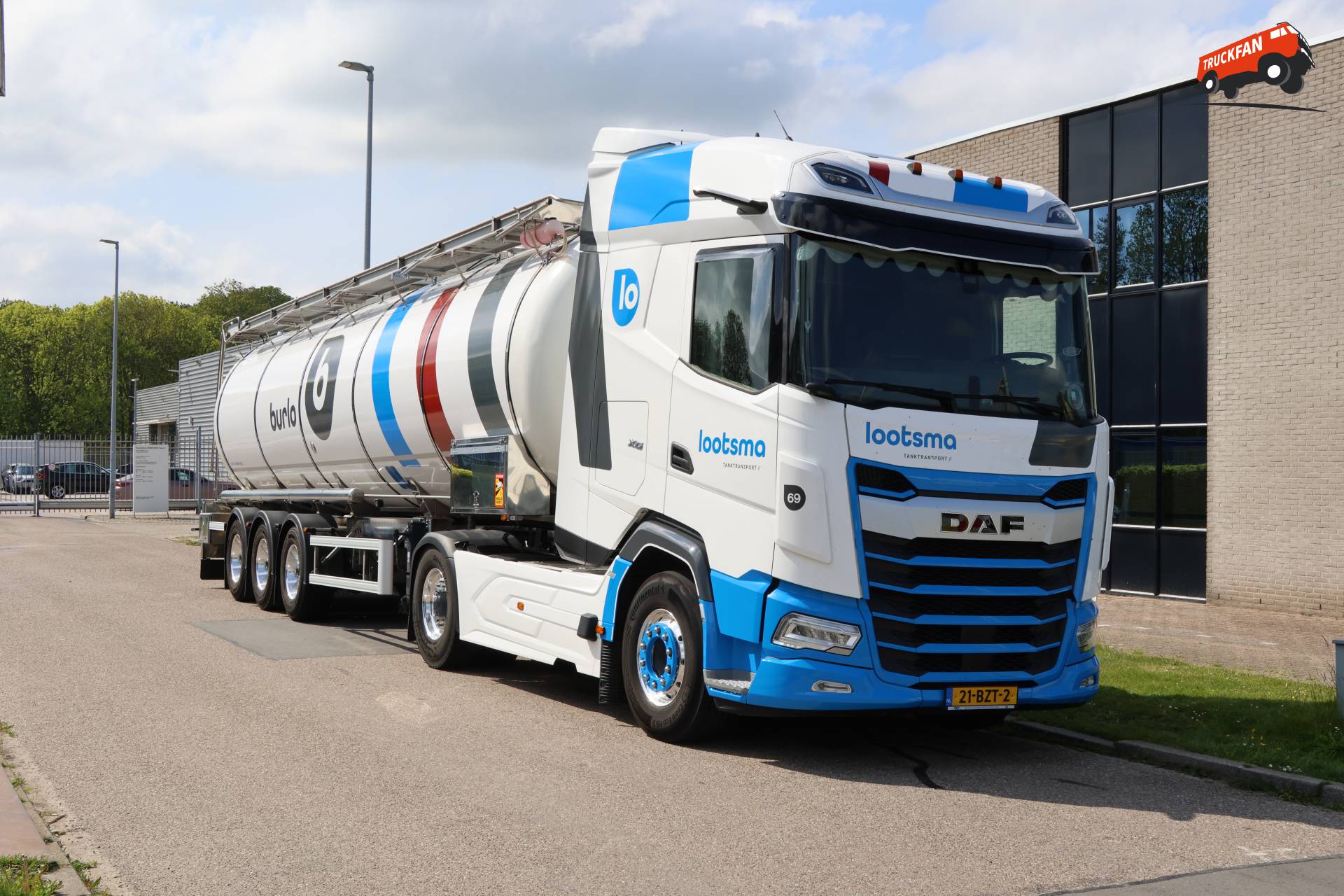 DAF XG truck by Lootsma on 10 May 2026