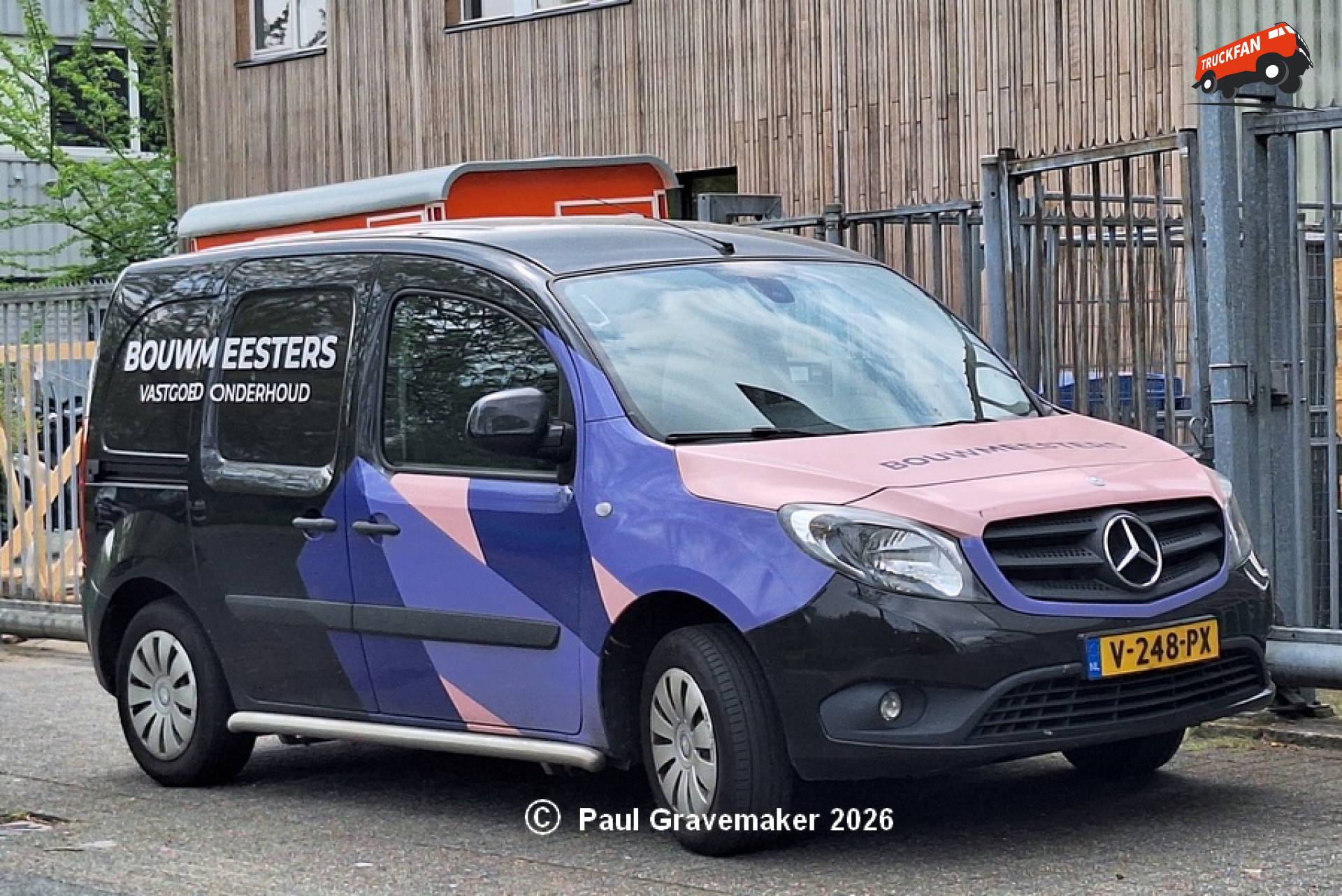 Mercedes-Benz Citan bestelauto van Bouwmeesters in Diemen