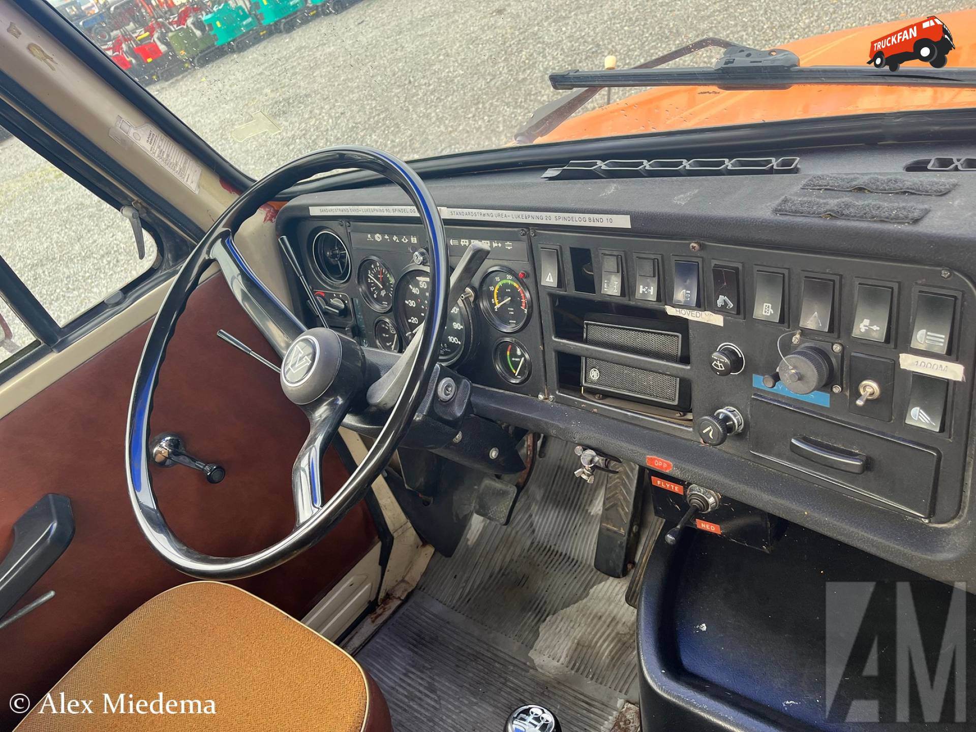 Voertuig Volvo N7 met dieselmotor in Moerdijk