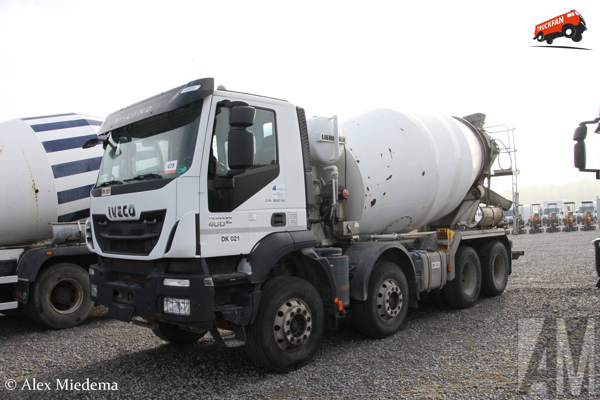 Iveco Trakker 400 Hi-Land 8x4 bouwjaar 2015