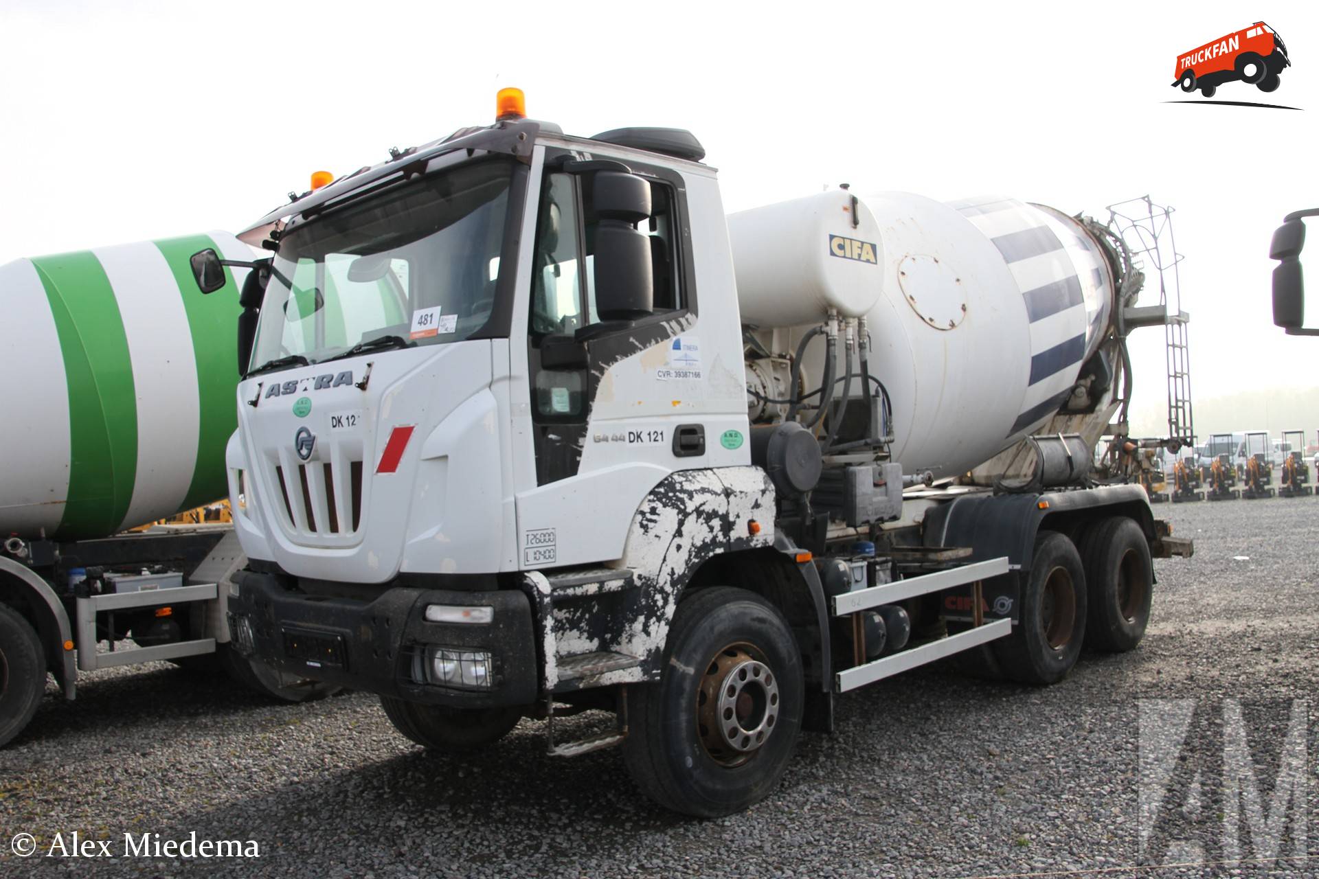 Astra HD9 betonmixer bij Benelux veiling Ritchie Bros