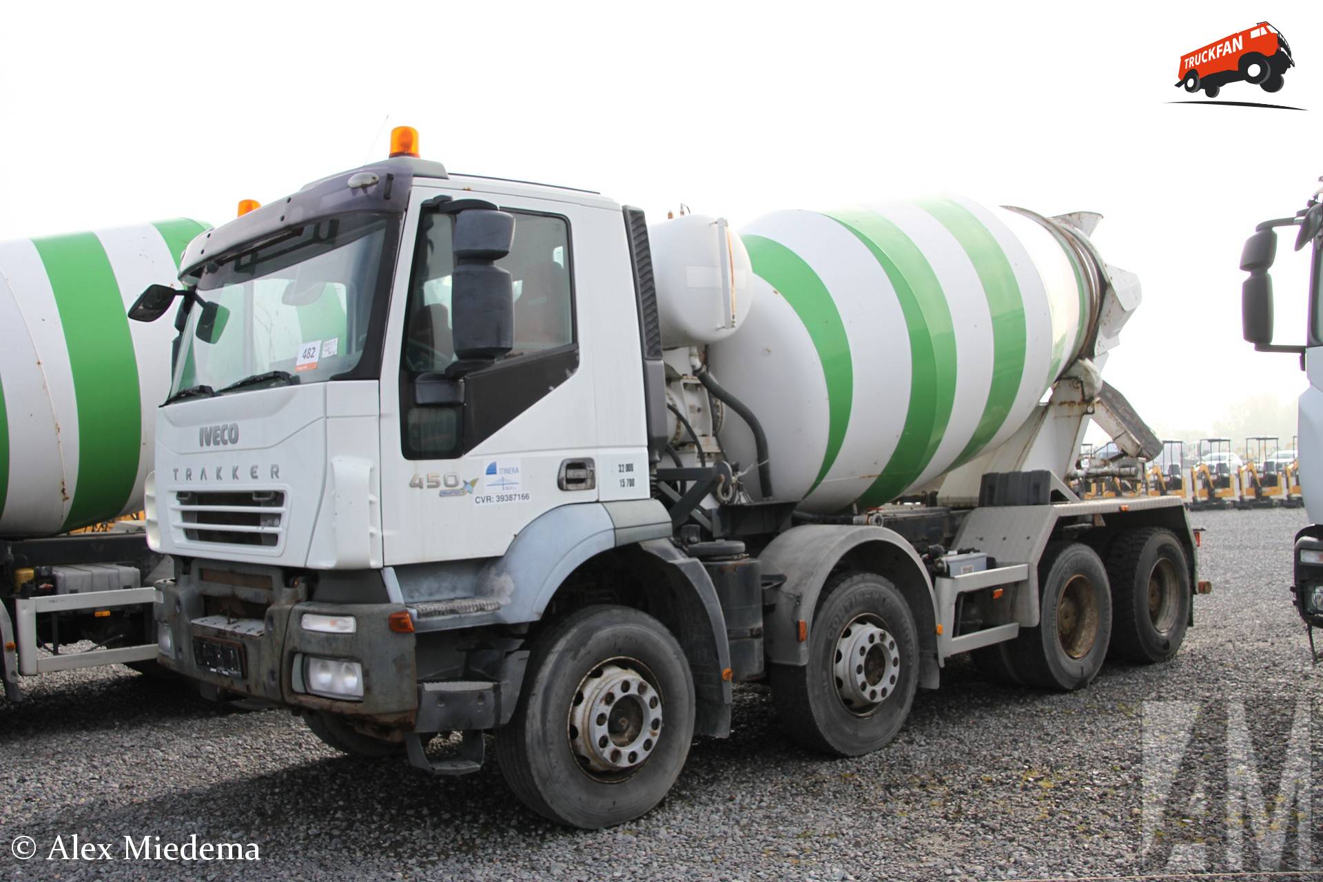 Iveco Trakker 450 vrachtwagen