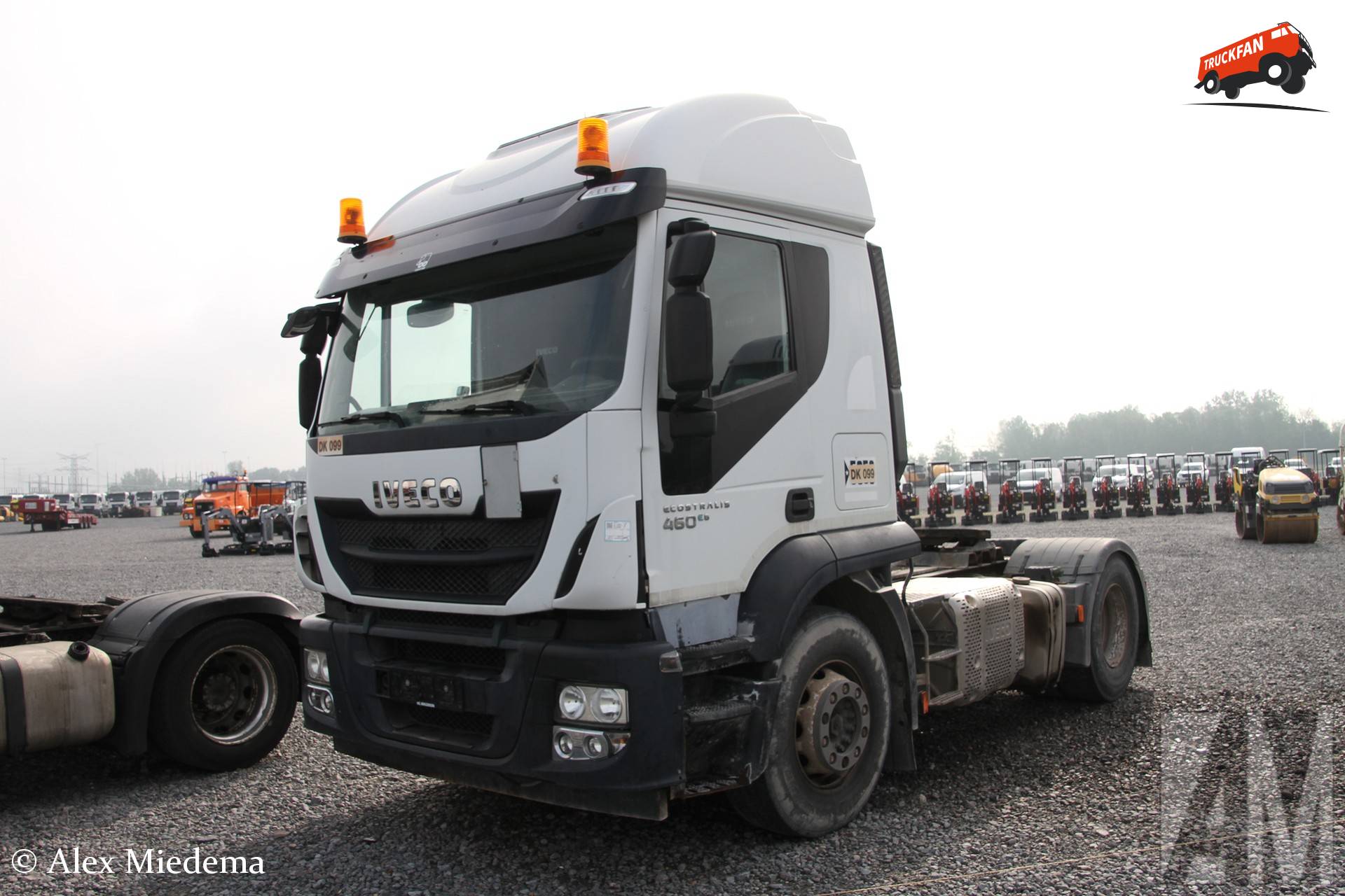 Iveco Ecostralis 460 bij Benelux Veiling Ritchie Bros