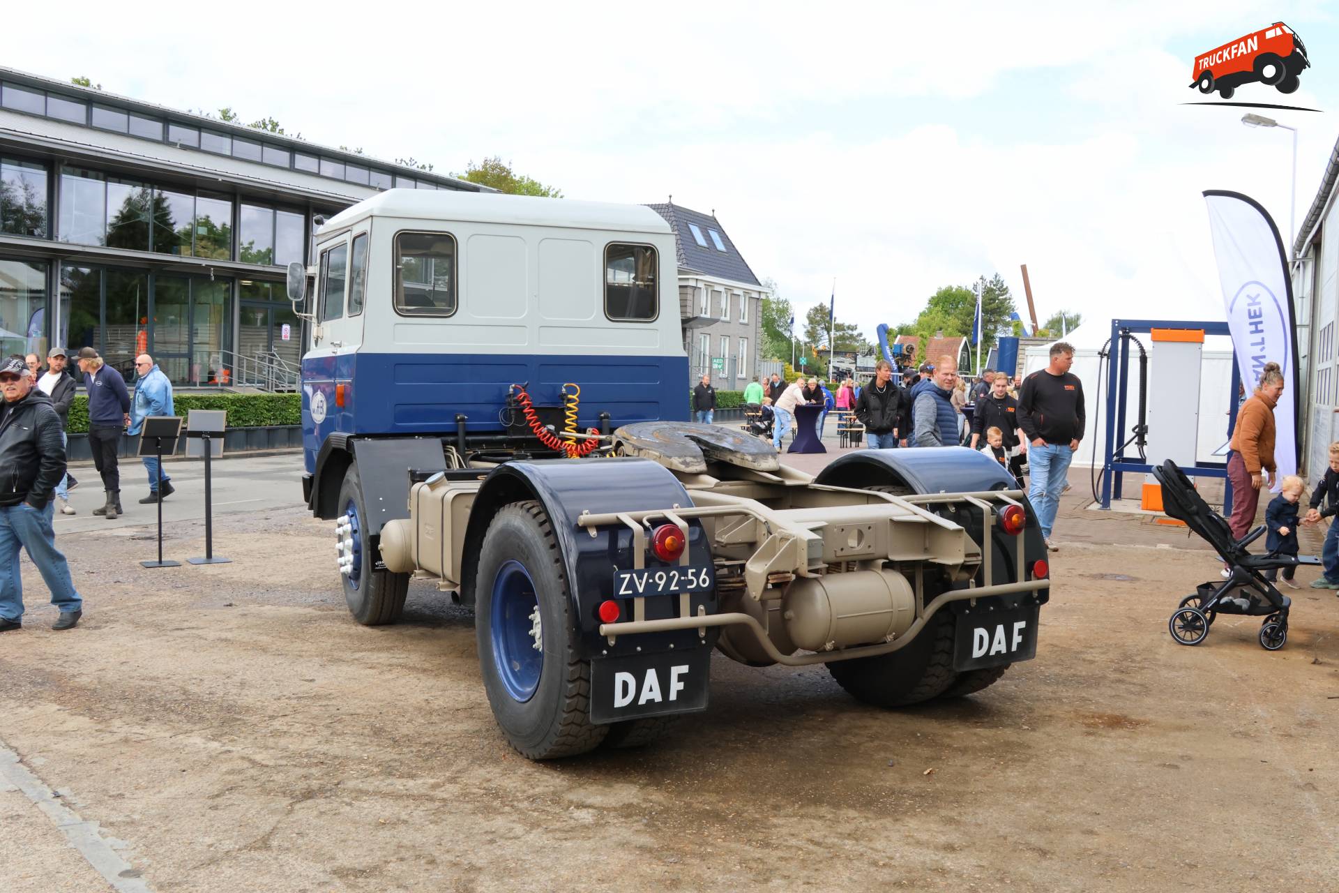 DAF FT2600 truck at Van 't Hek